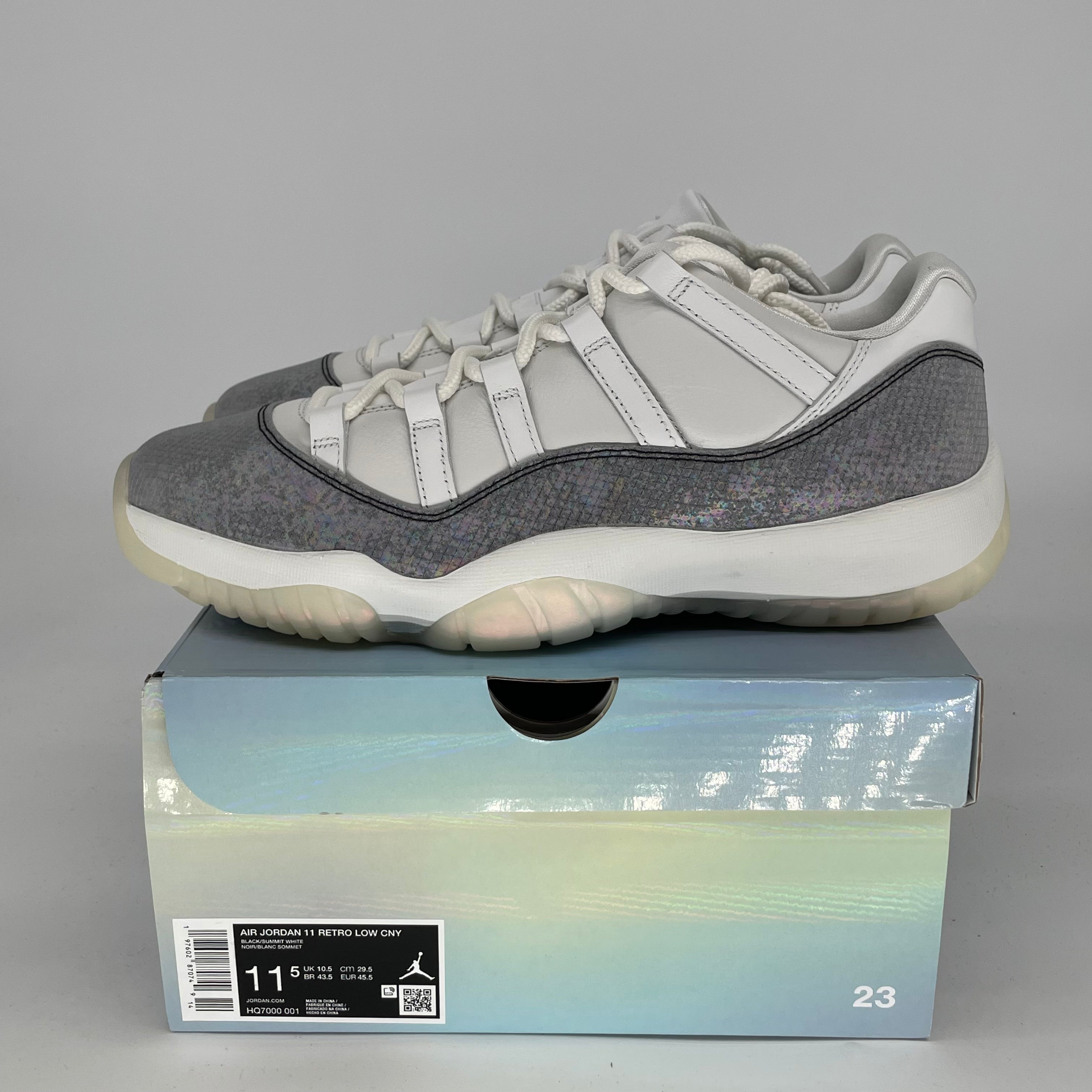AIR JORDAN 11 LOW YEAR OF THE DRAGON SIZE 11.5 HQ7000-001