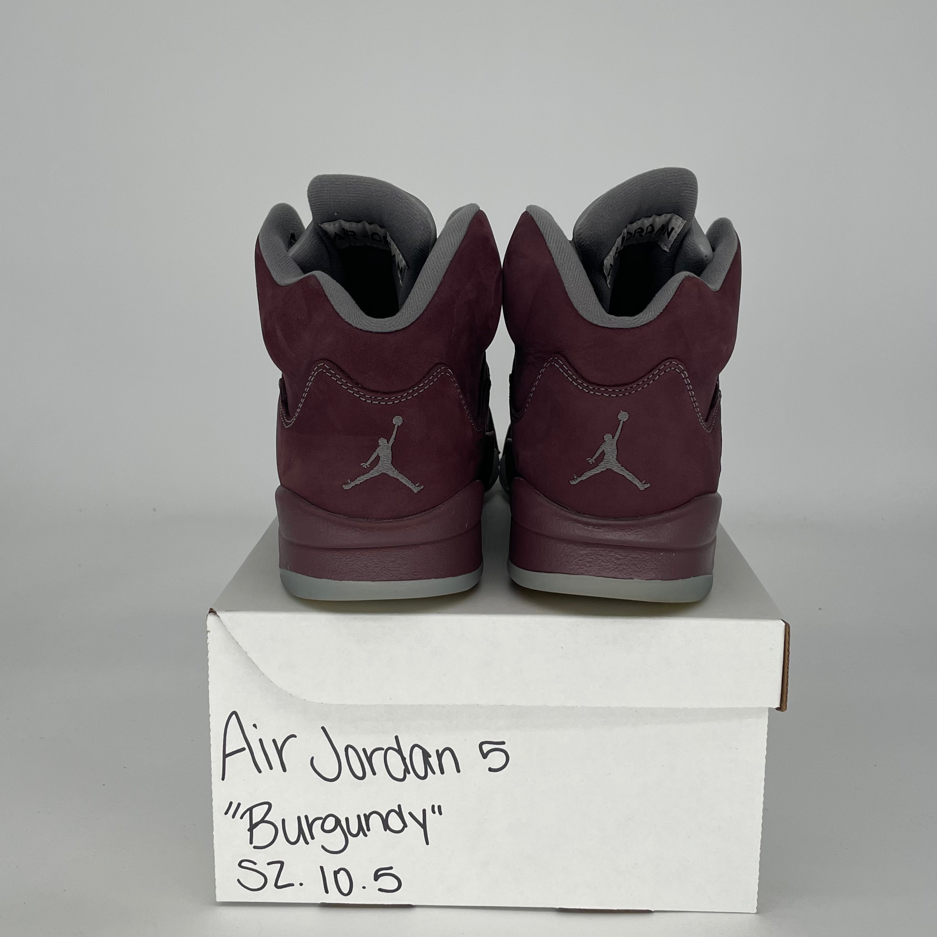 AIR JORDAN 5 BURGUNDY DZ4131-600 SIZE 10.5/12W