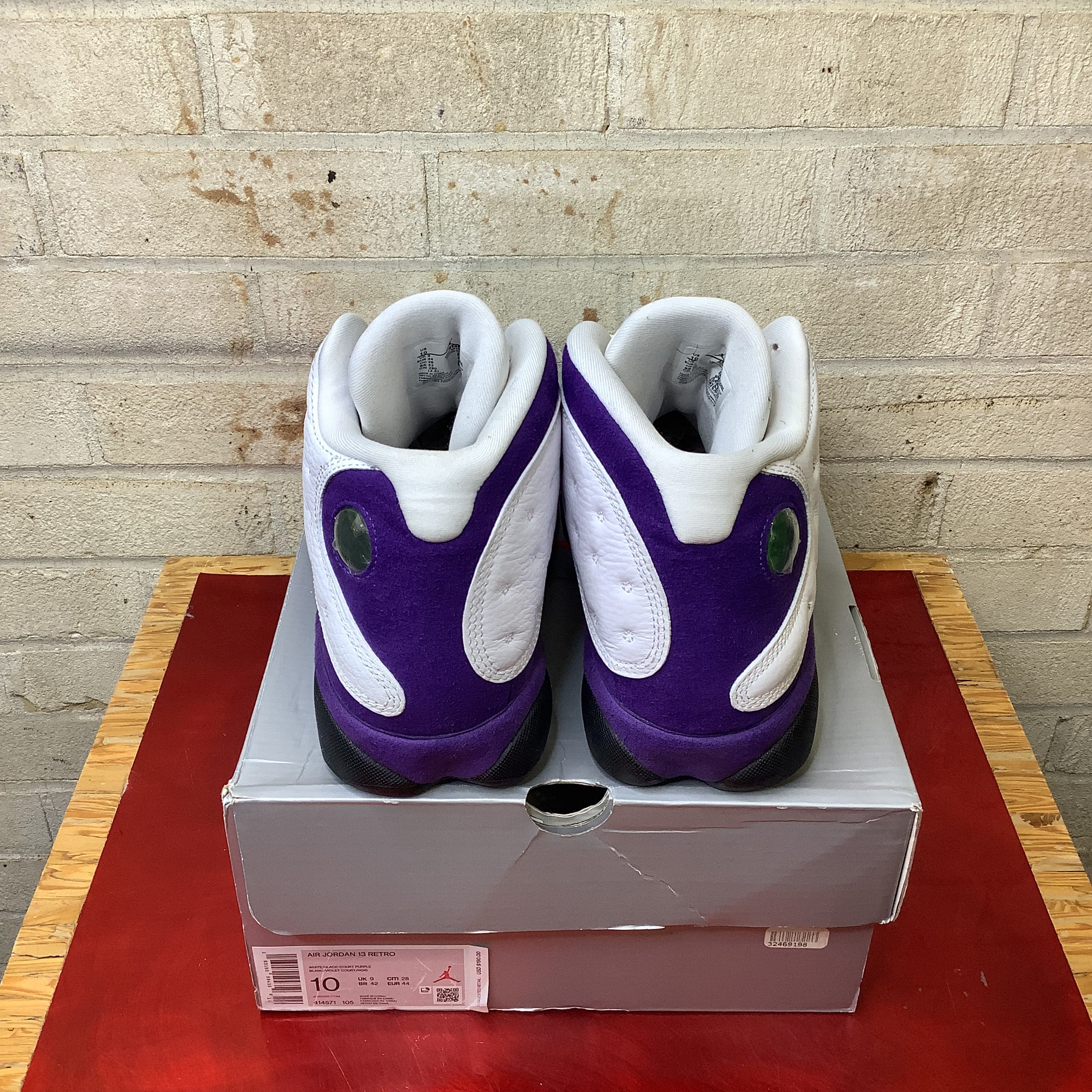 AIR JORDAN 13 LAKERS SIZE 10 414571-105