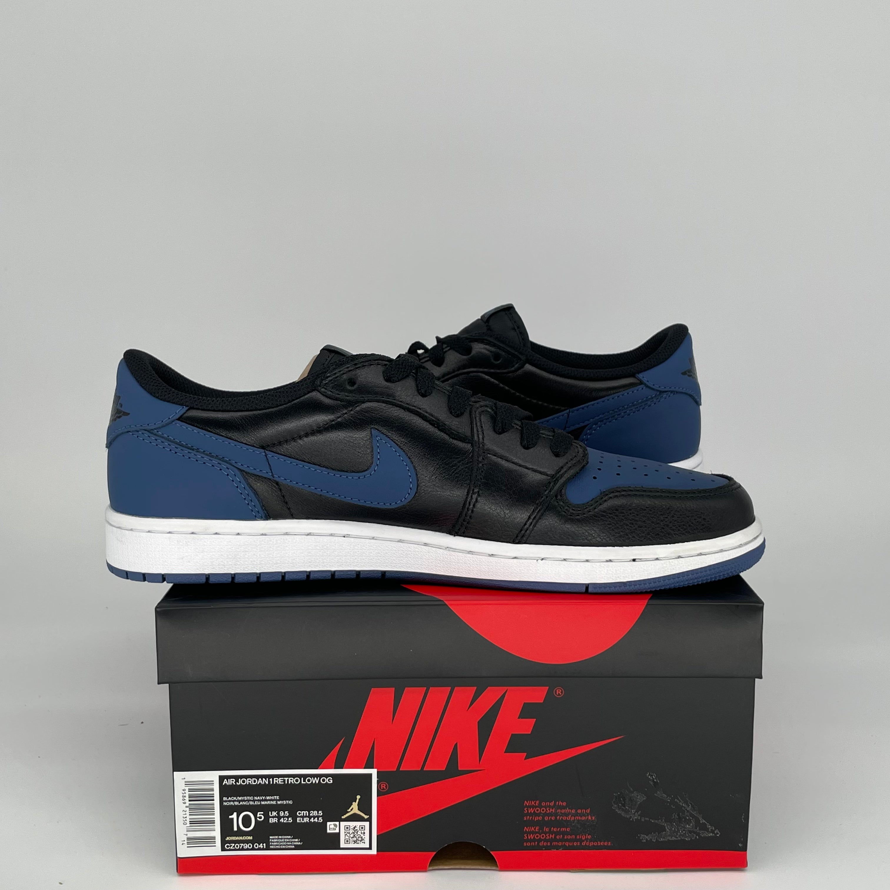 AIR JORDAN 1 LOW MYSTIC NAVY SIZE 10.5 CZ0790-041