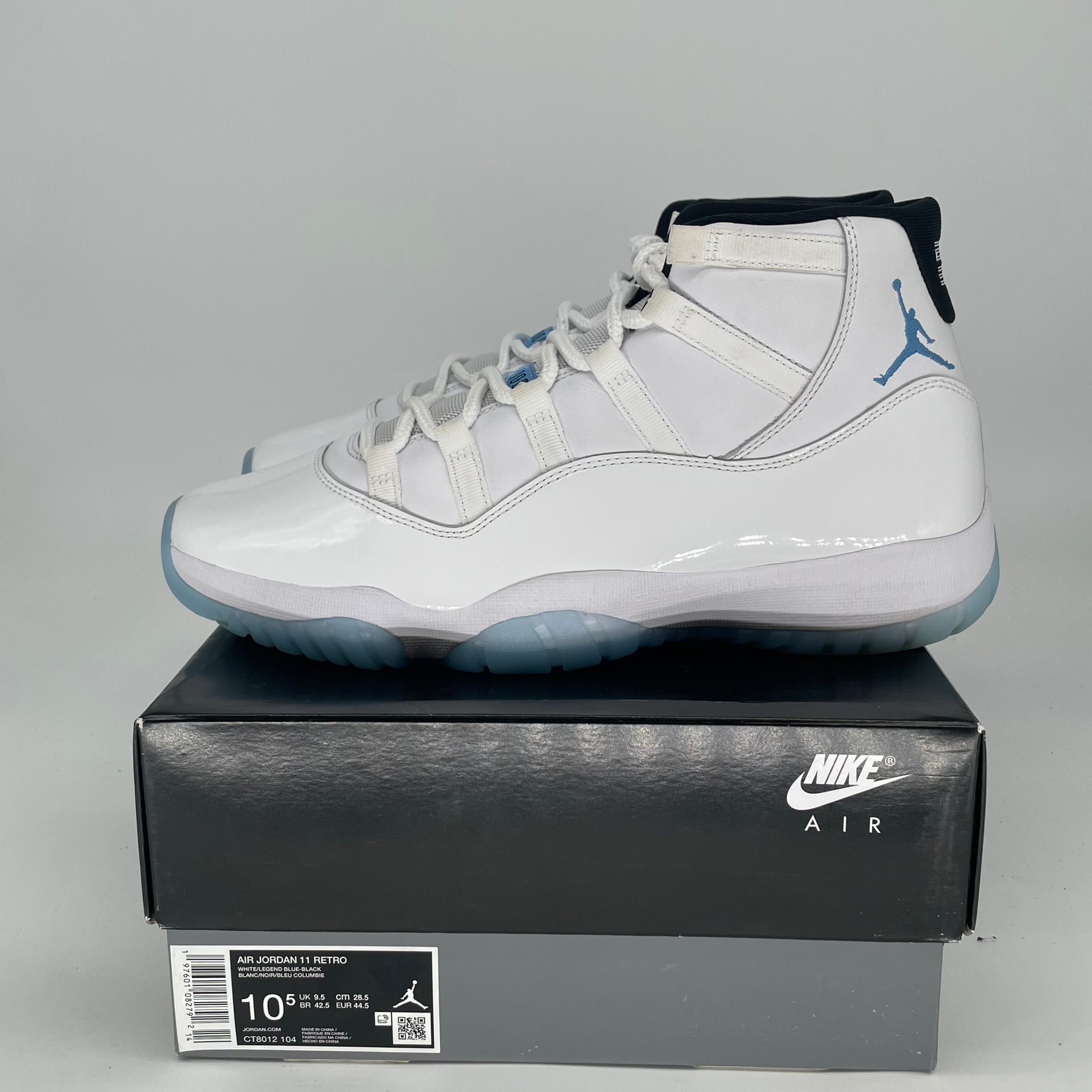 AIR JORDAN 11 LEGEND BLUE CT8012-104 SIZE 10.5/12W