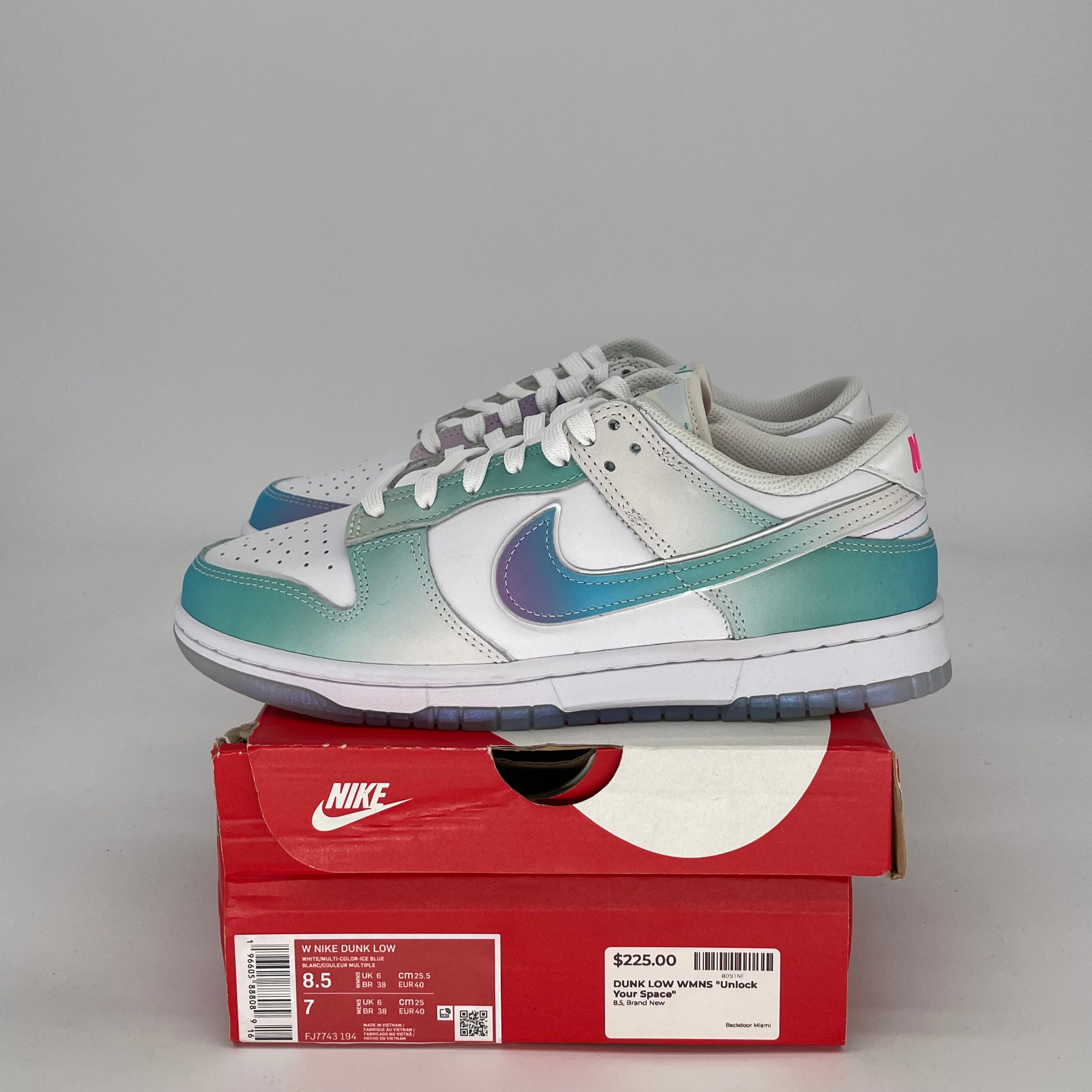 NIKE DUNK LOW UNLOCK YOUR SPACE W FJ7743-194 SIZE 7/8.5W