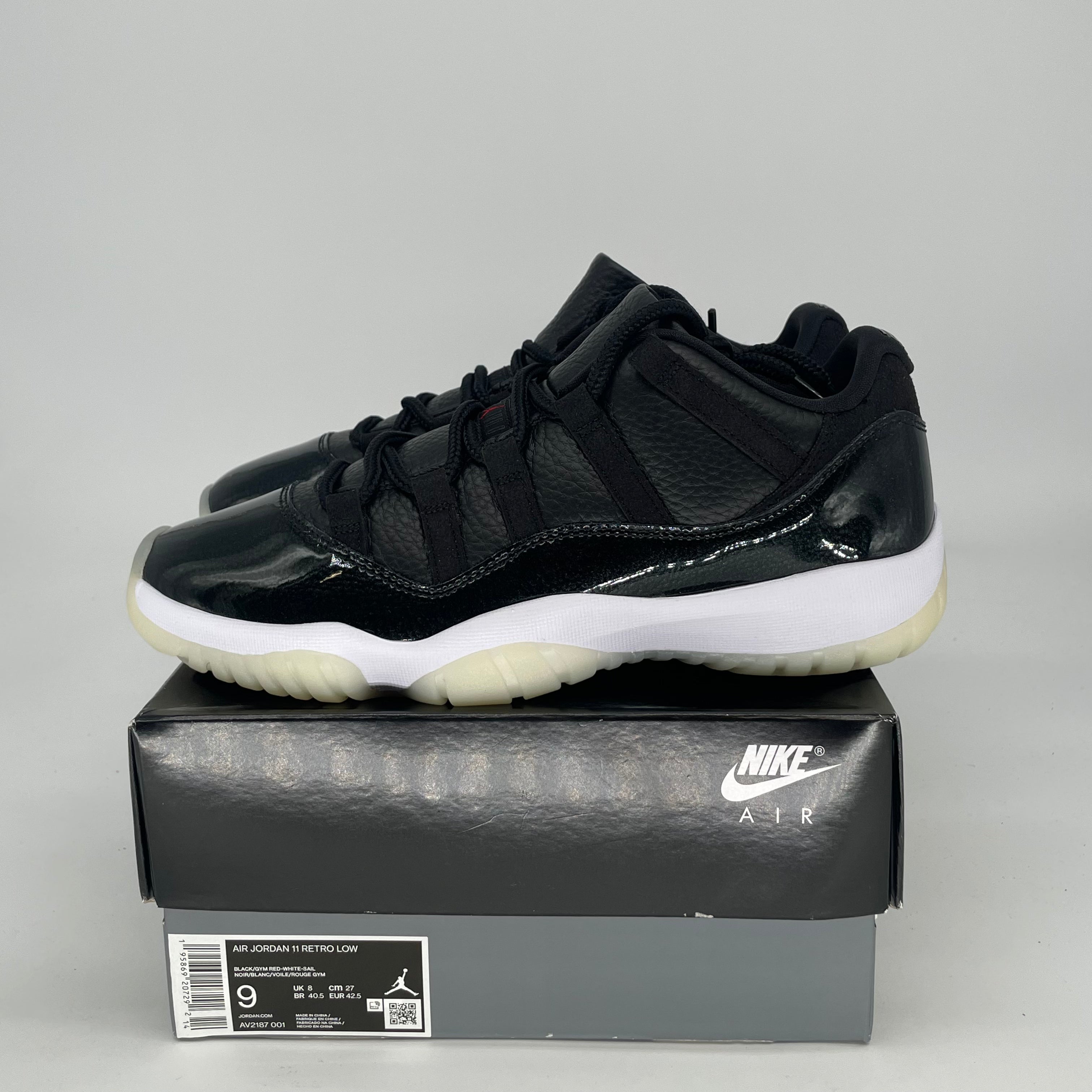 AIR JORDAN 11 LOW 72-10 AV2187-001 SIZE 9/10.5W