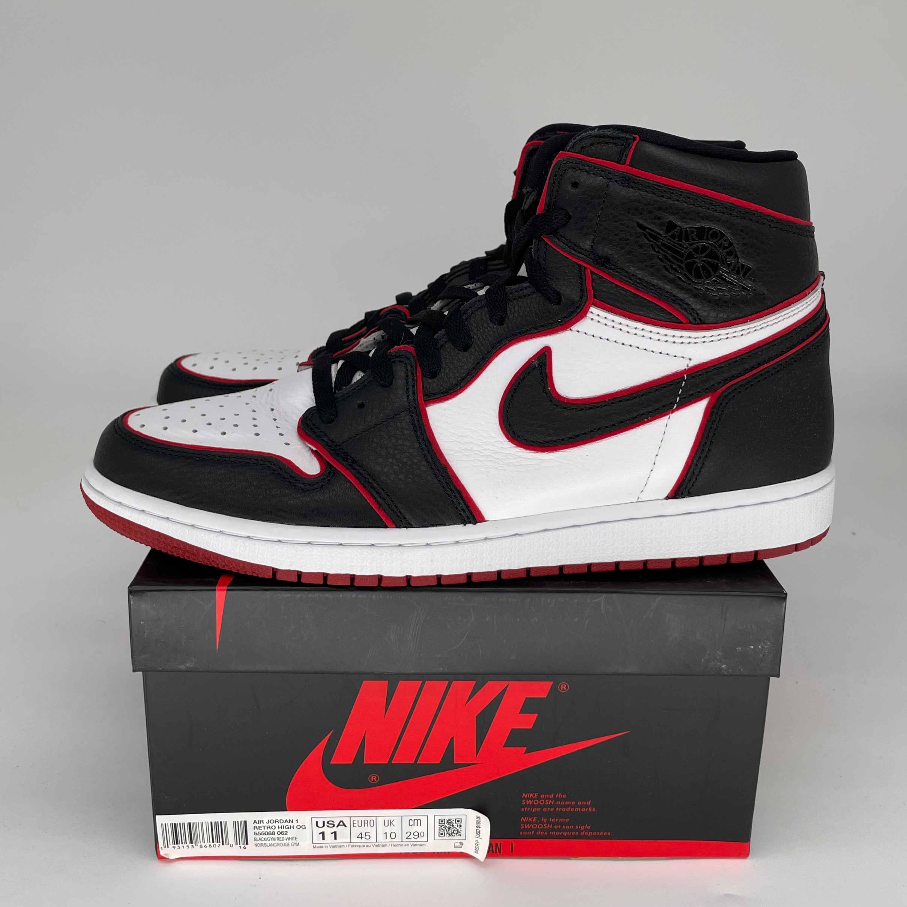 AIR JORDAN 1 BLOODLINE SIZE 11 555088-062