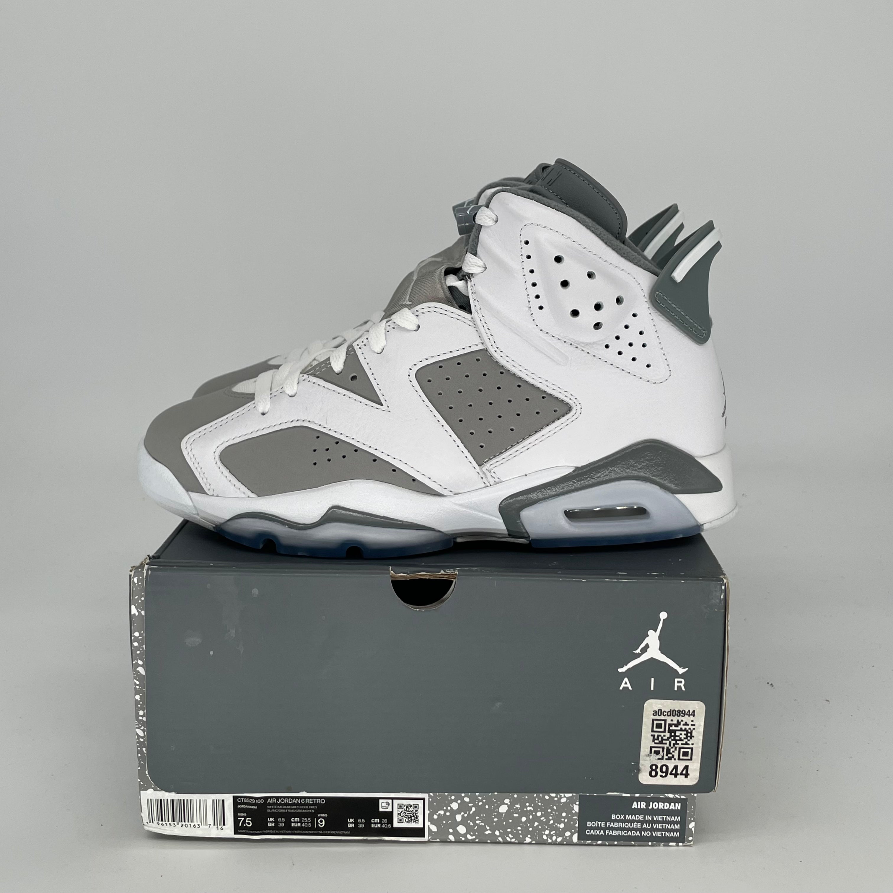 AIR JORDAN 6 COOL GREY SIZE 7.5/9W CT8529-100