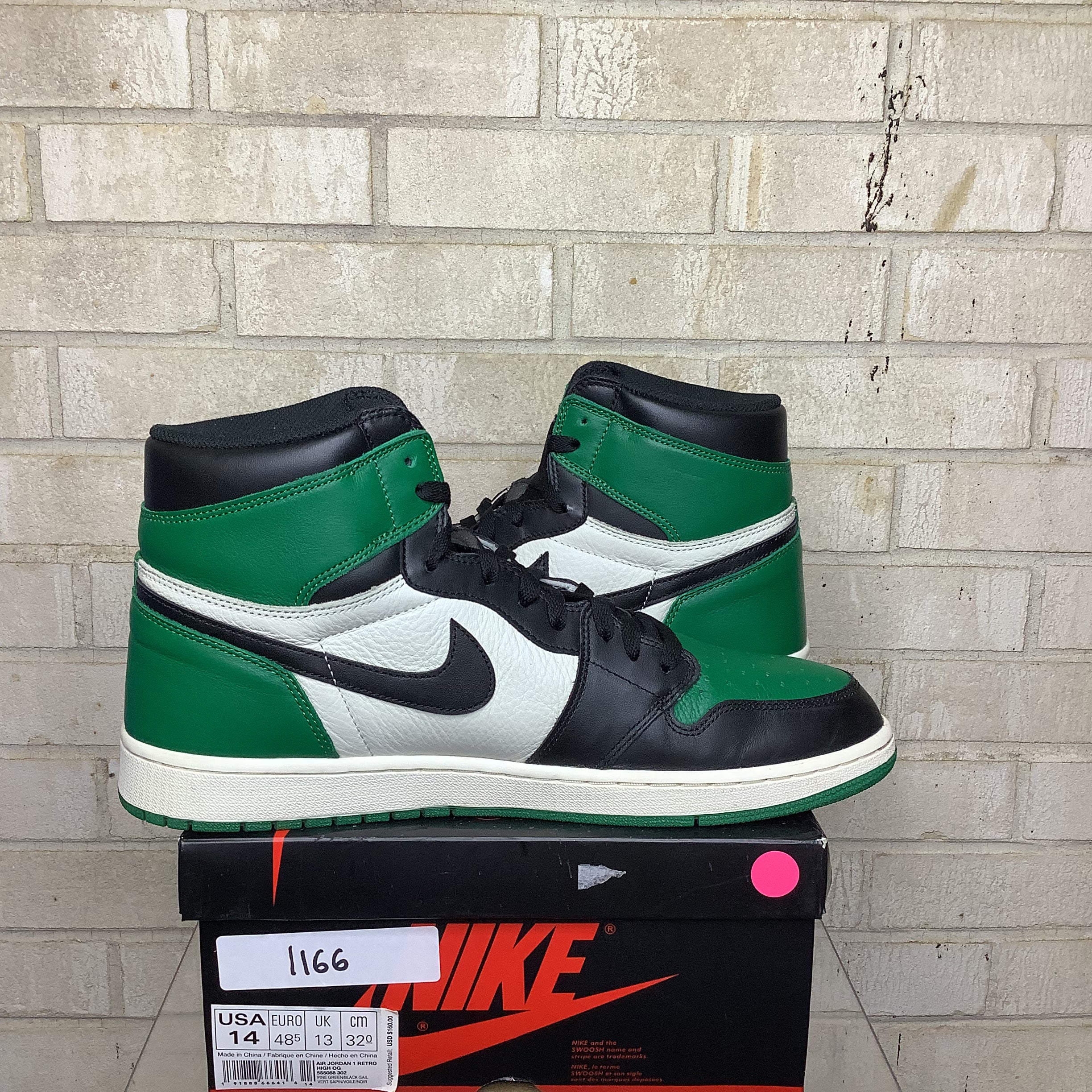 Air Jordan 1 Pine Green Size 14 555088-302