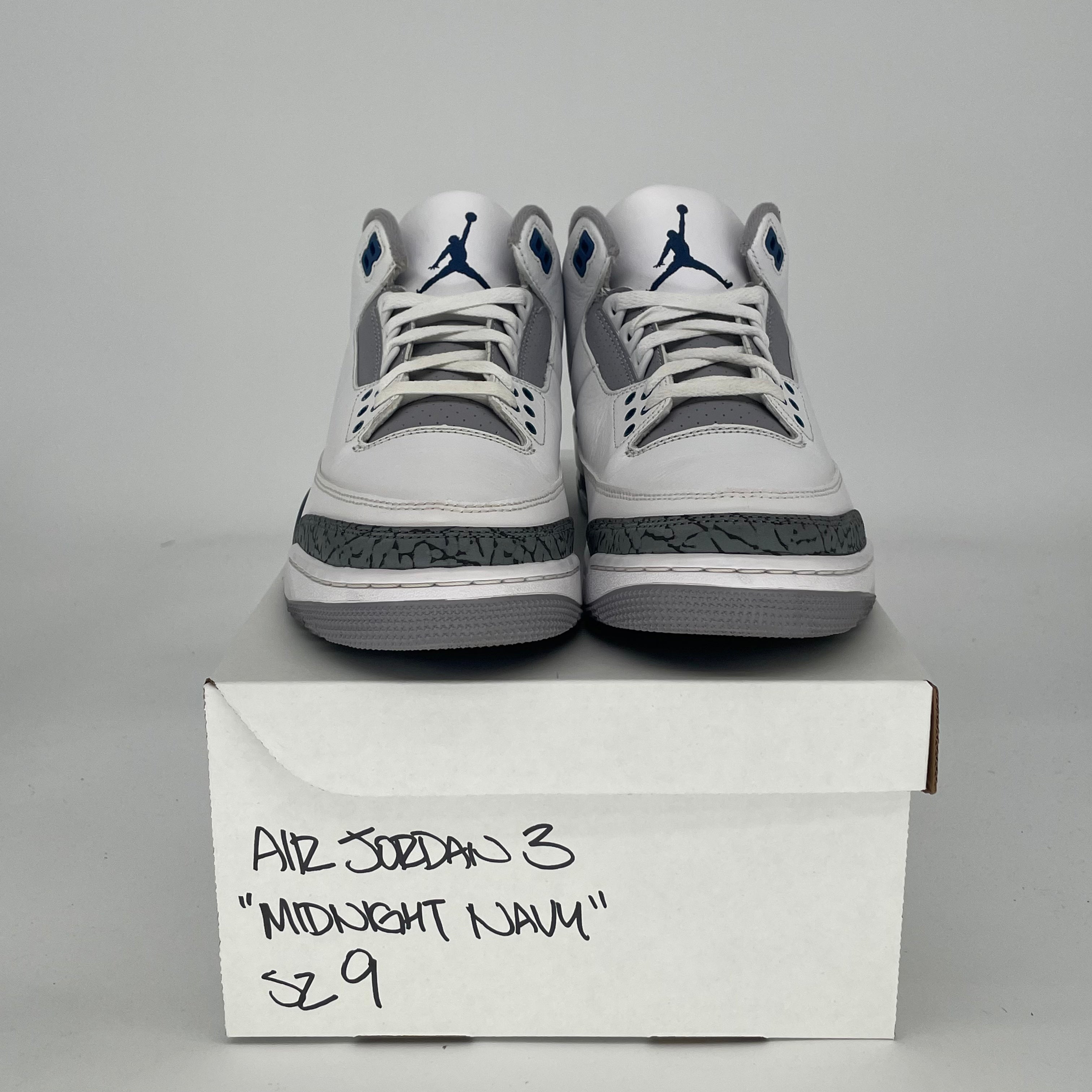 AIR JORDAN 3 MIDNIGHT NAVY CT8532-140 SIZE 9/10.5W