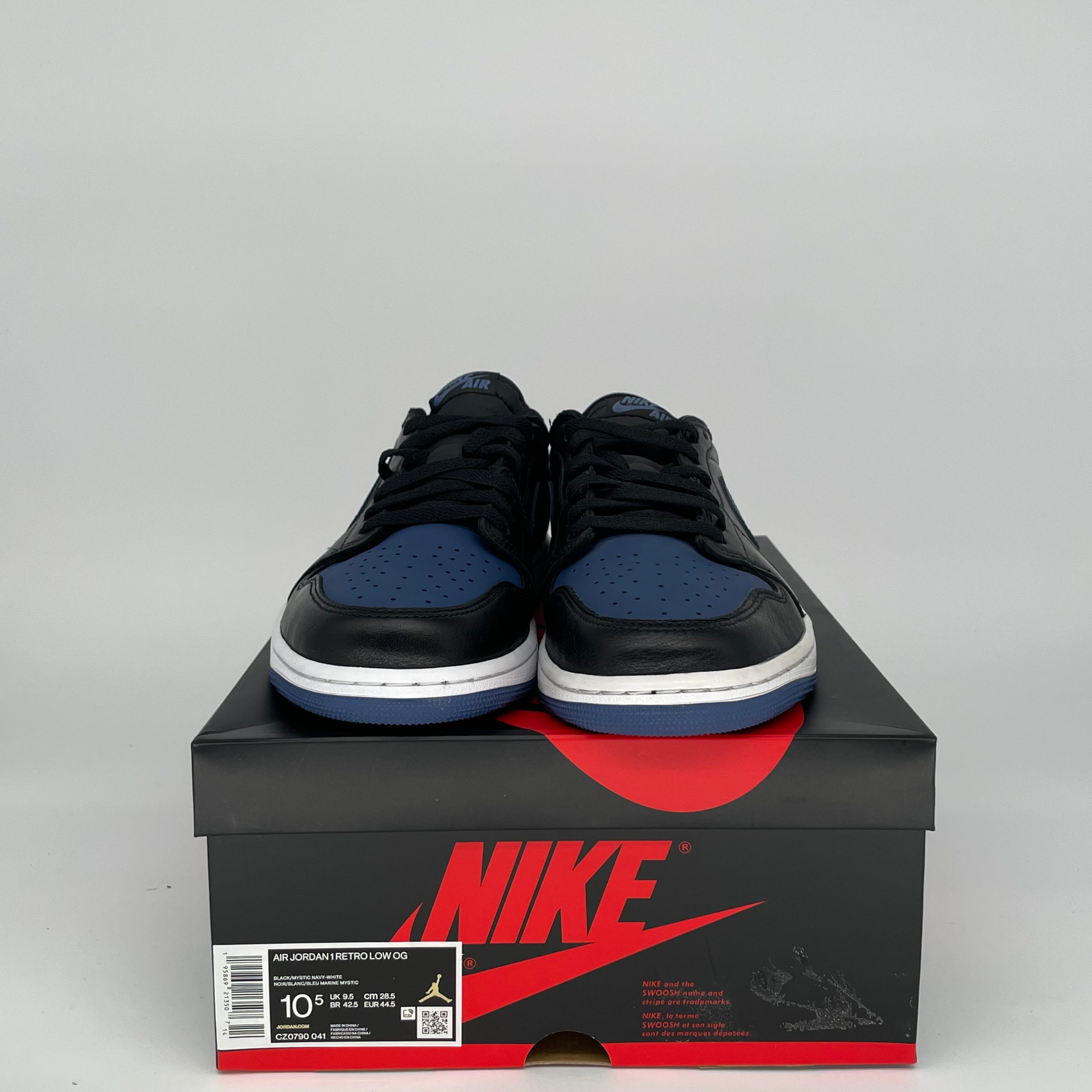 AIR JORDAN 1 LOW MYSTIC NAVY SIZE 10.5 CZ0790-041