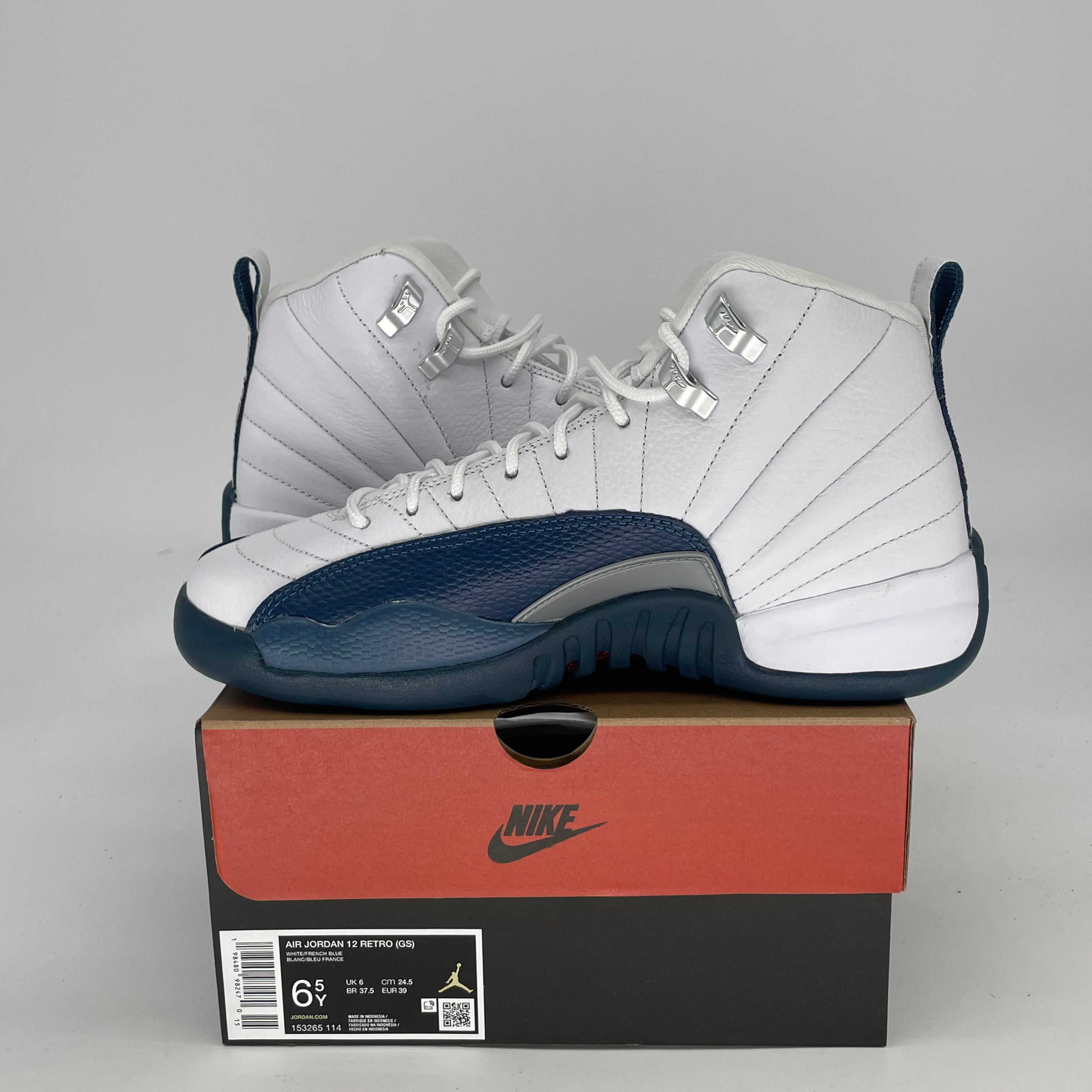 AIR JORDAN 12 FRENCH BLUE 153265-114 SIZE 6.5/8W