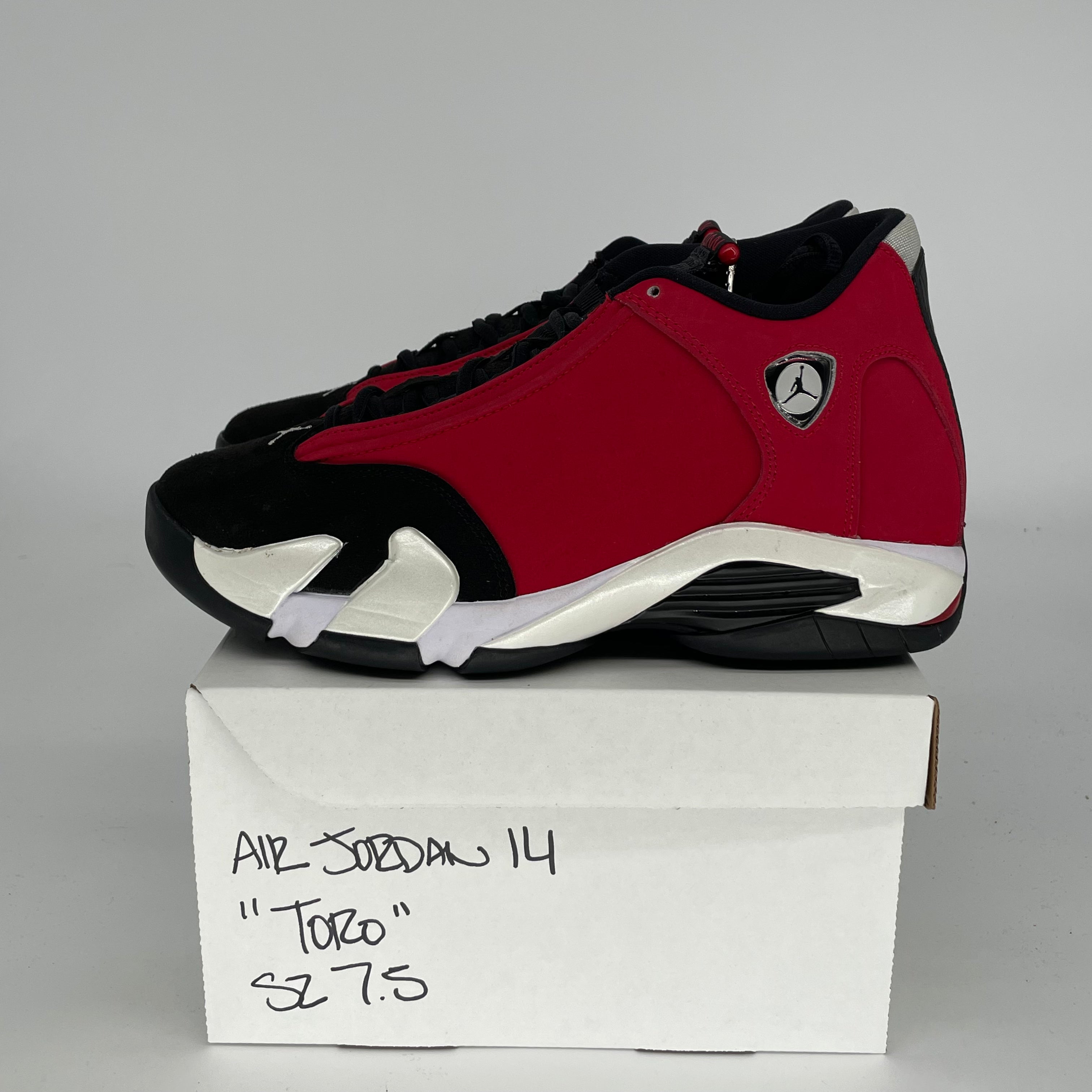 AIR JORDAN 14 TORO SIZE 7.5/9W 487471-006