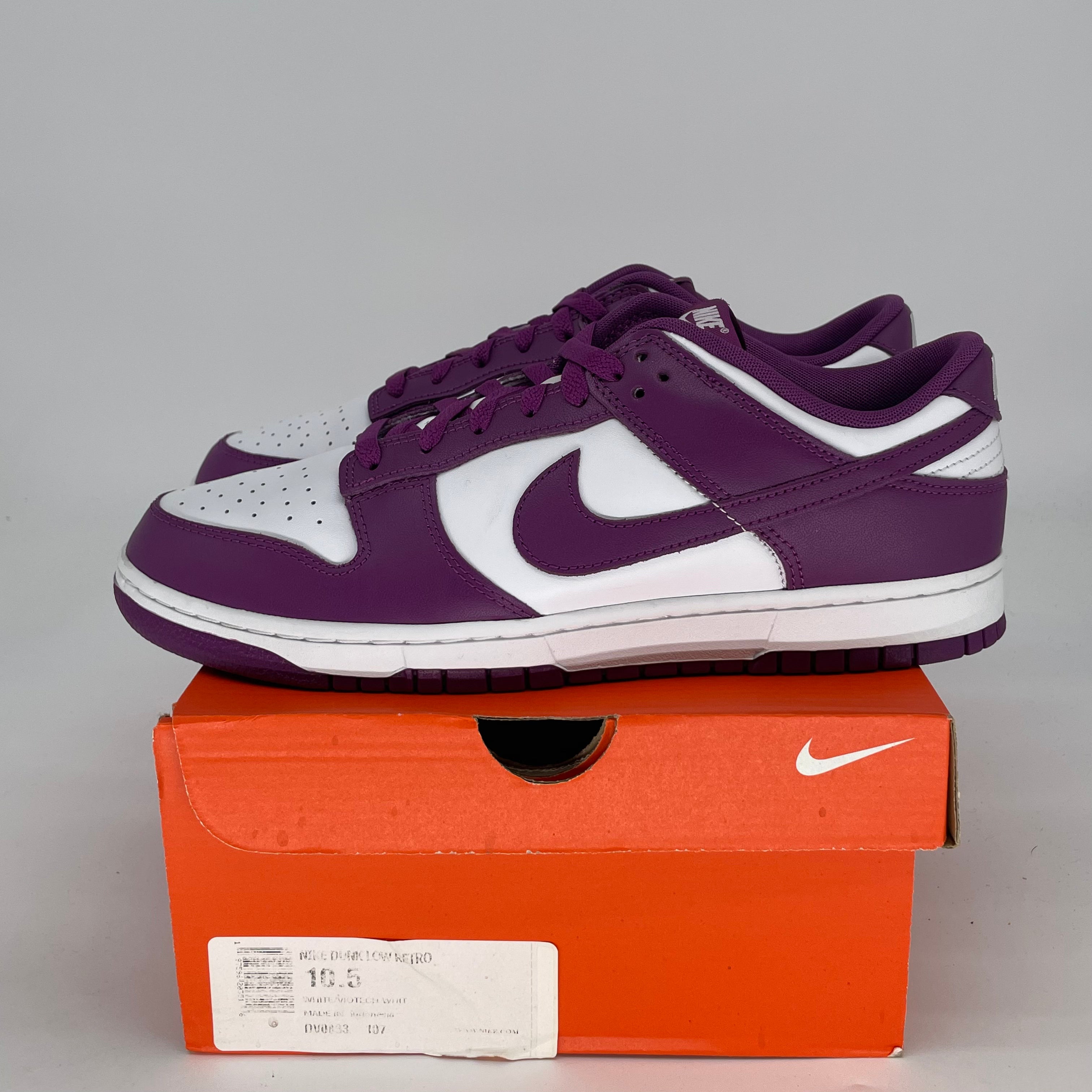 NIKE DUNK LOW WHITE VIOTECH DV0833-107 SIZE 10.5/12W