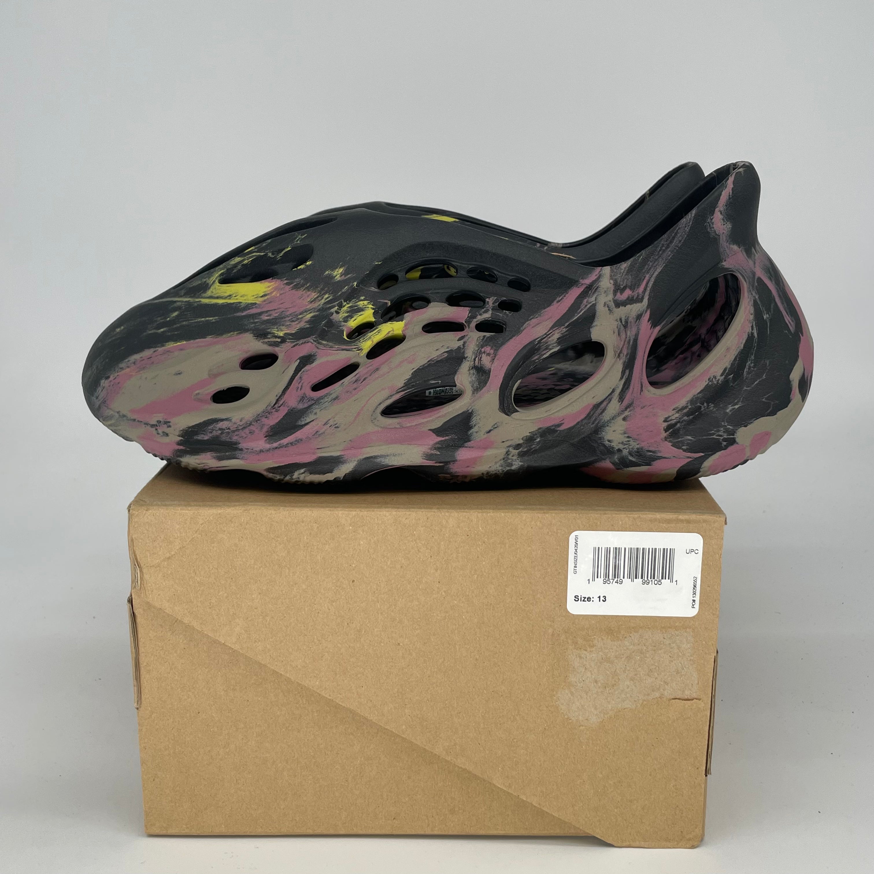 ADIDAS YEEZY FOAM RNR MX CARBON IG9562 SIZE 13/14.5W
