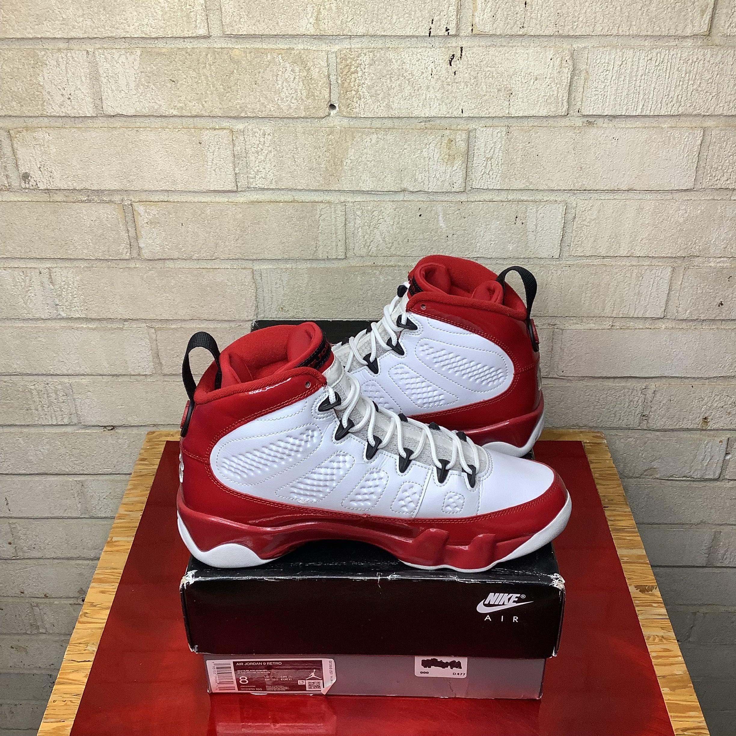 AIR JORDAN 9 GYM RED SIZE 8 302370-160