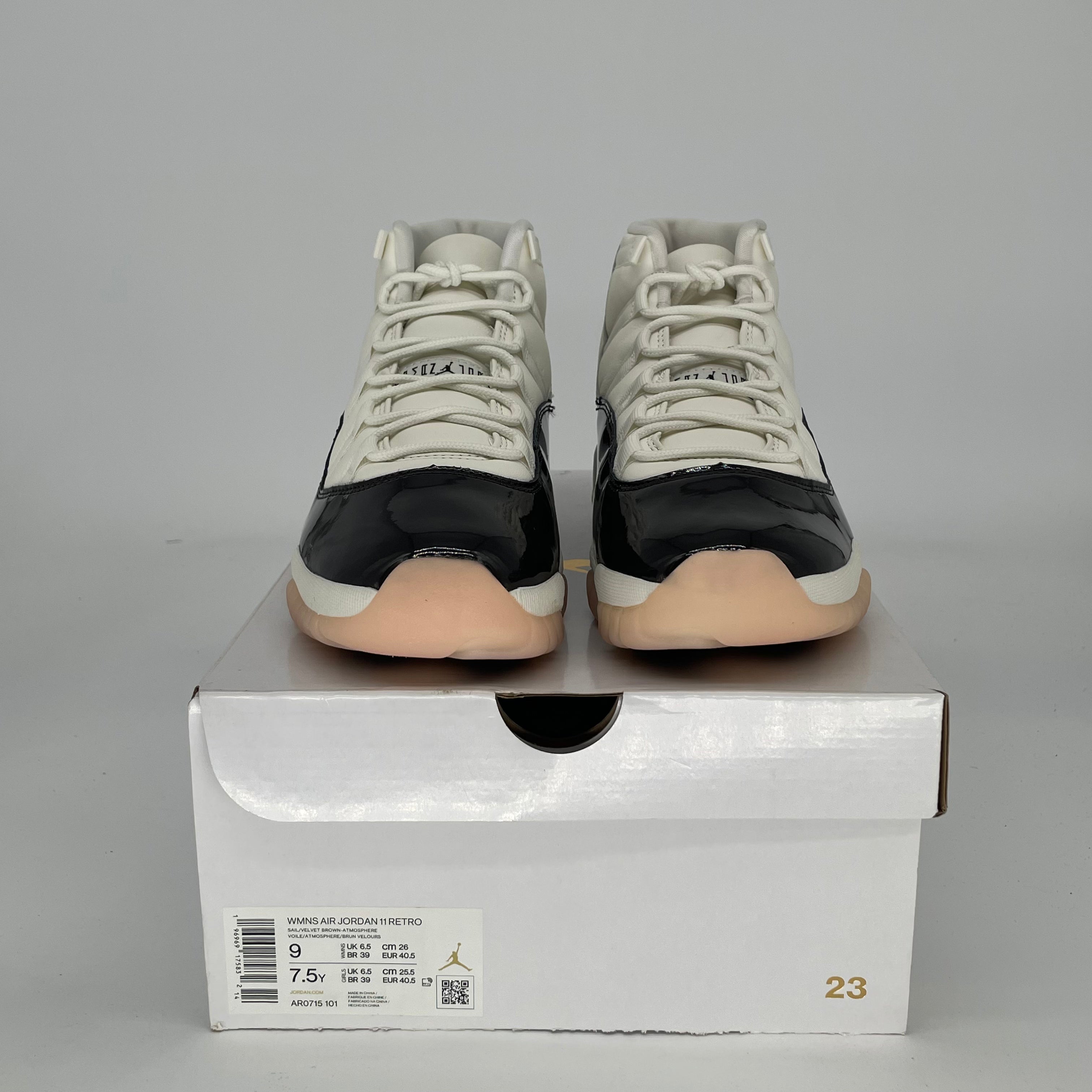 AIR JORDAN 11 NEAPOLITAN W AR0715-101 SIZE 7.5/9W