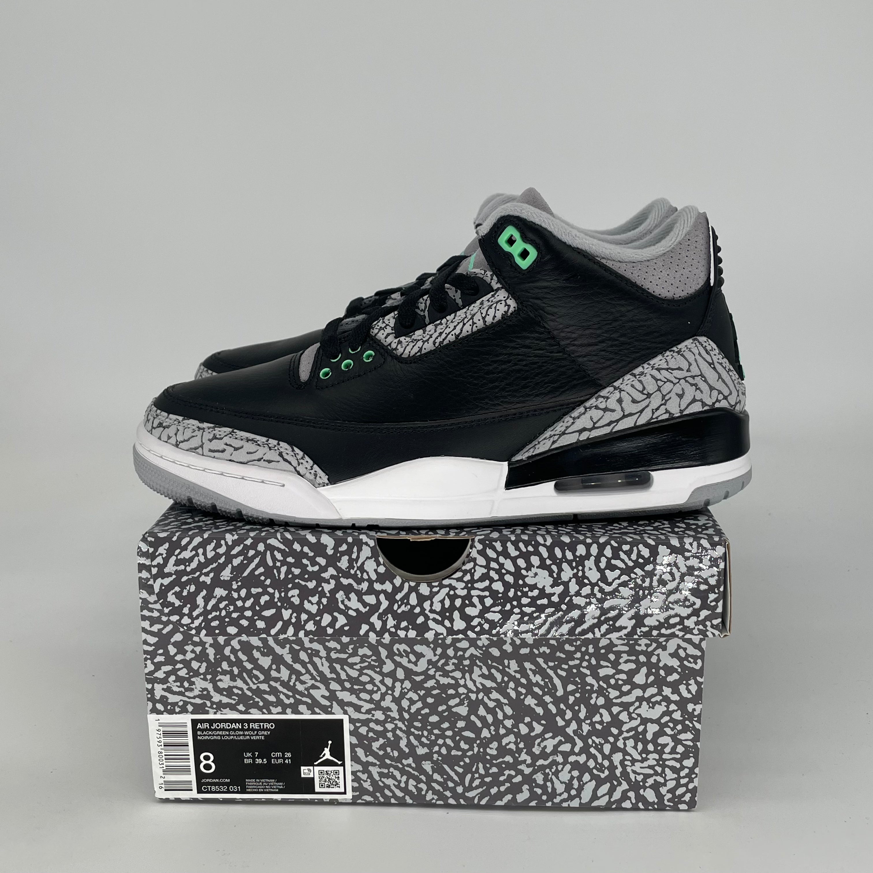 AIR JORDAN 3 GREEN GLOW CT8532-031 SIZE 8/9.5W