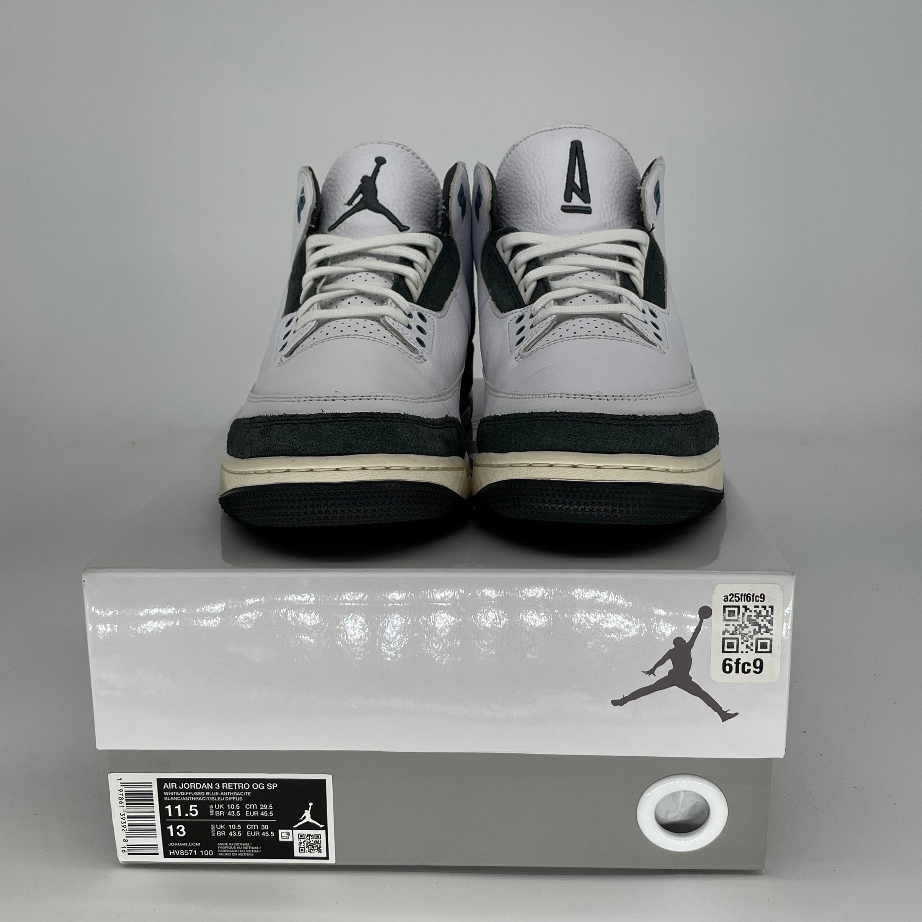 AIR JORDAN 3 A MA MANIERE DIFFUSED BLUE SIZE 11.5/13W HV8571-100