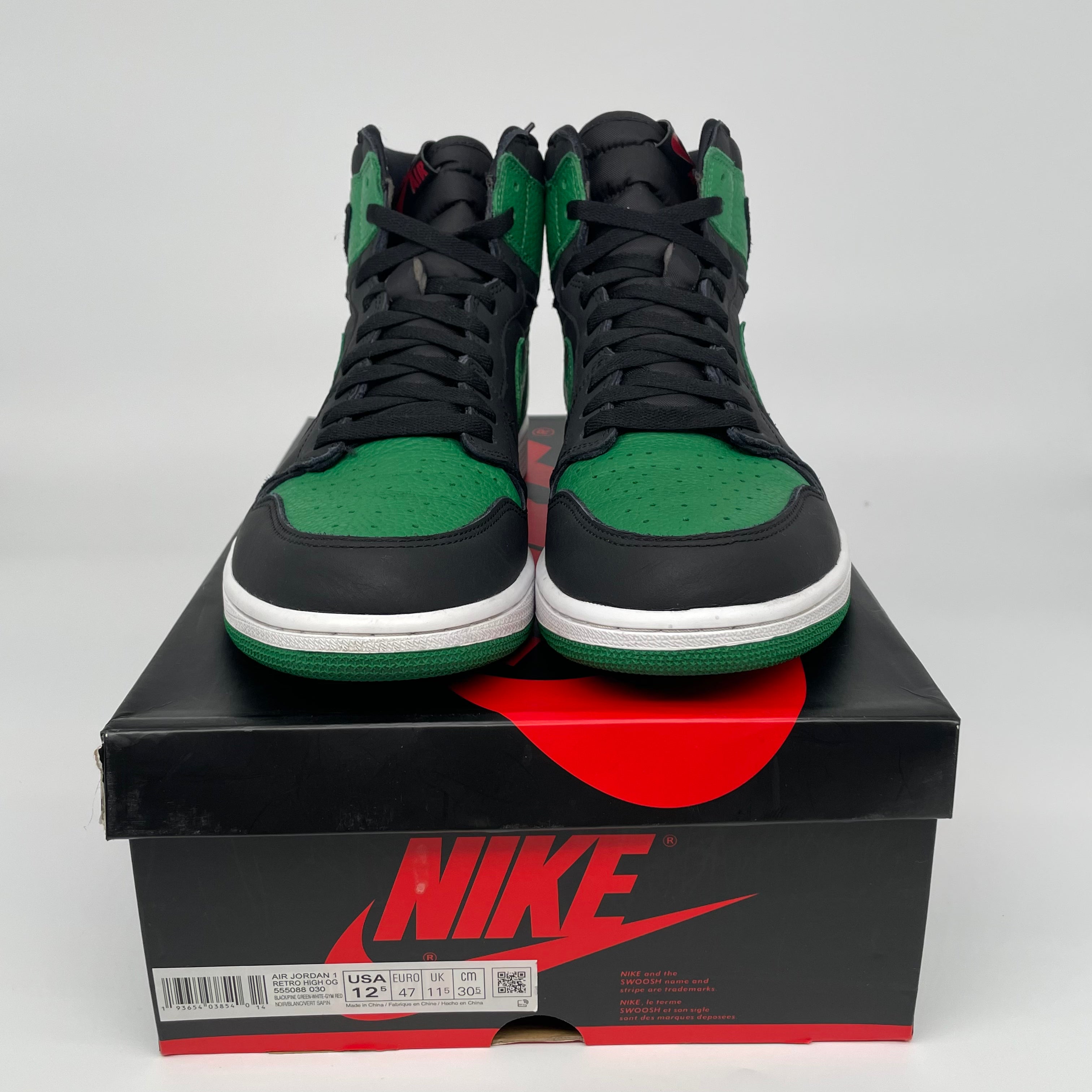 AIR JORDAN 1 PINE GREEN 2.0 SIZE 12.5 555088-030