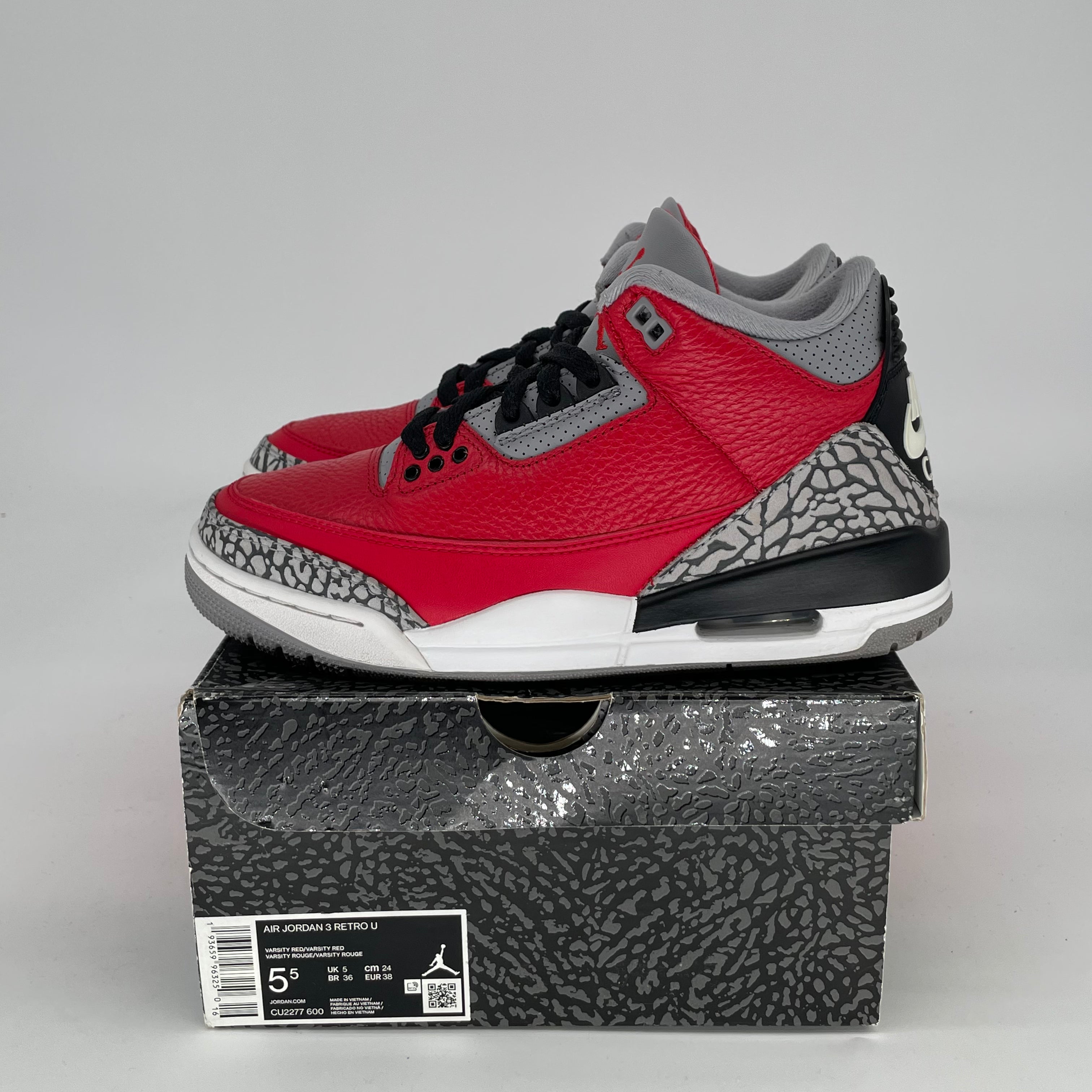 AIR JORDAN 3 UNITE CHI SIZE 5.5/7W CU2277-600