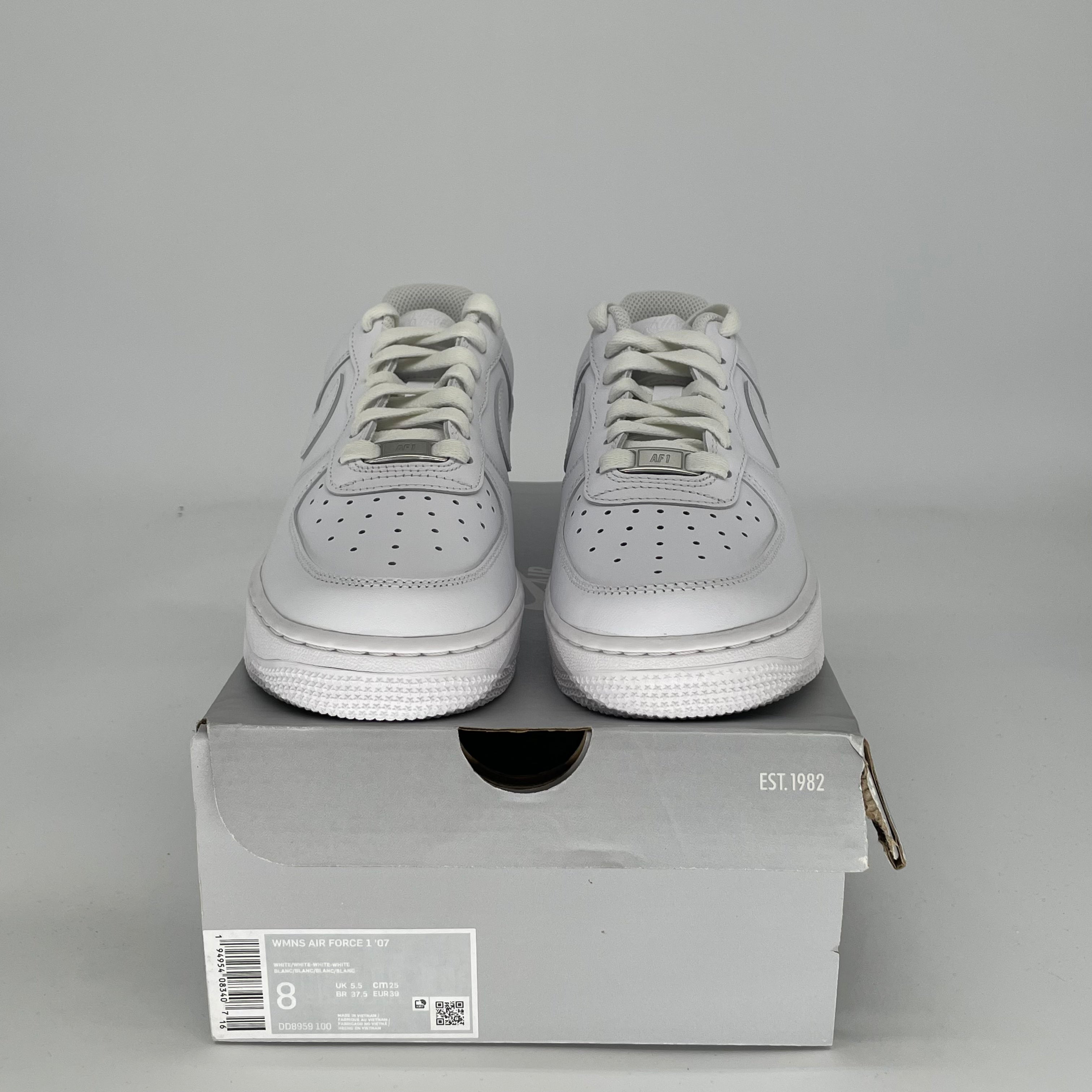 NIKE AIR FORCE ONE LOW TRAVIS SCOTT UTOPIA W SIZE 6.5/8W DD8959-100