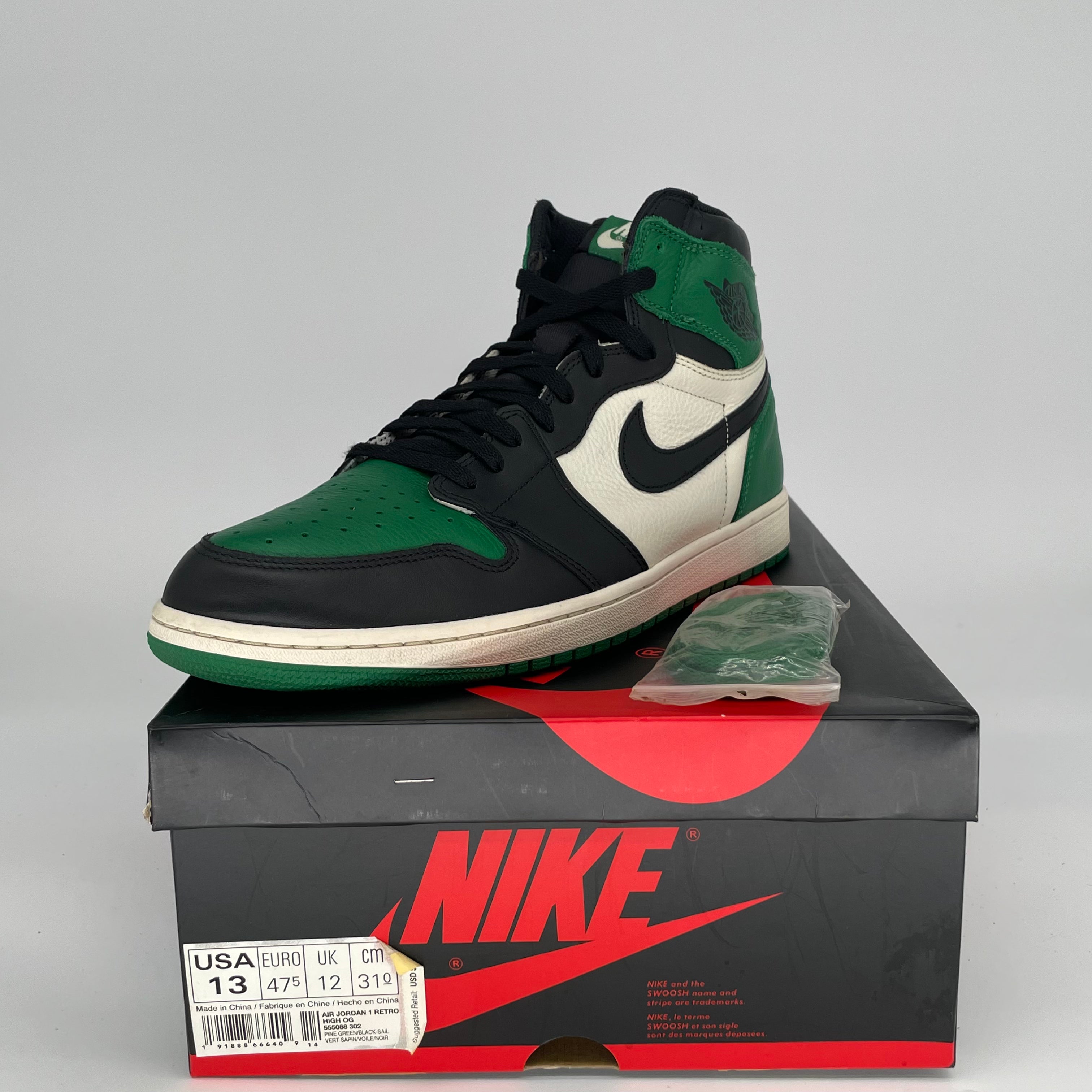 AIR JORDAN 1 PINE GREEN SIZE 13 555088-302