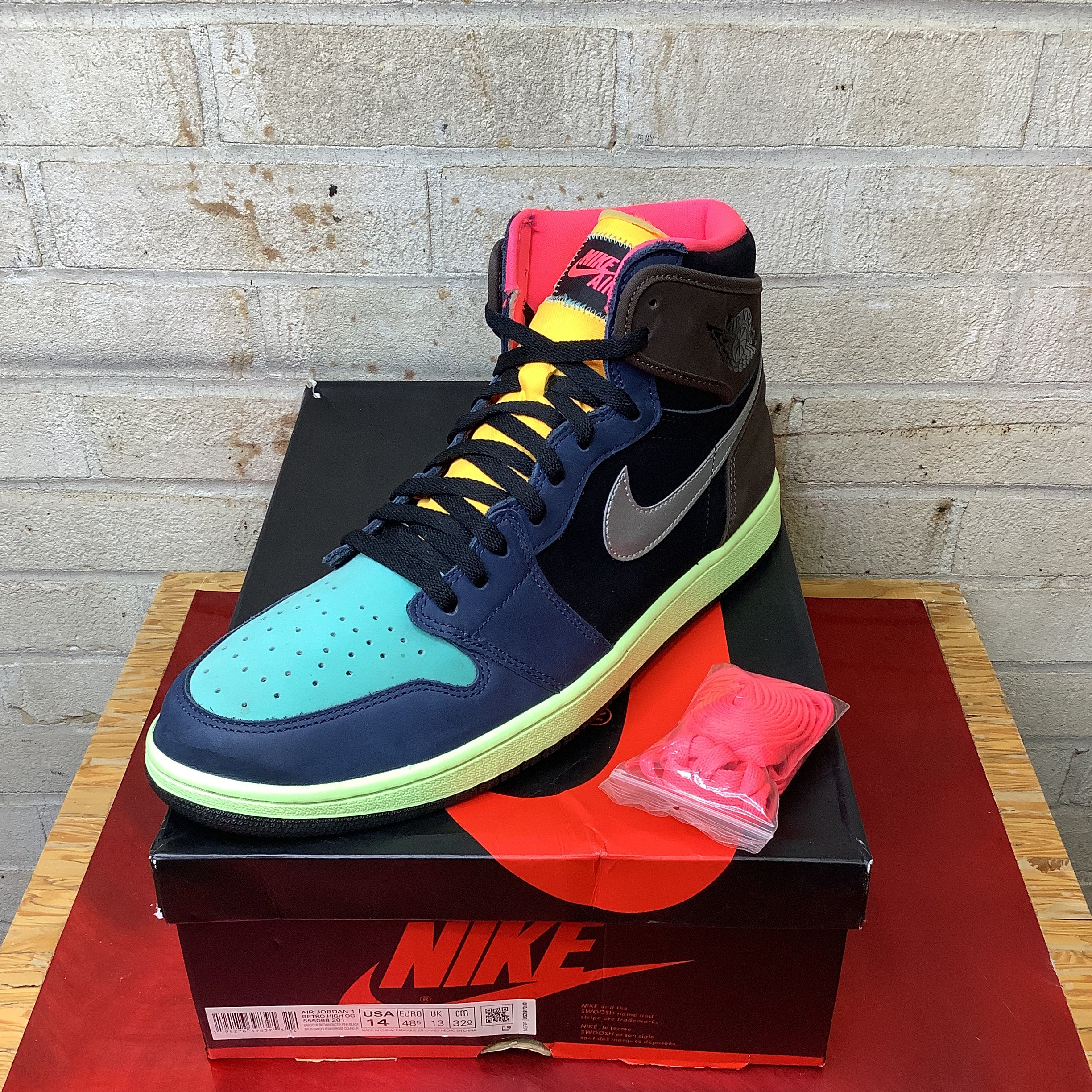 AIR JORDAN 1 BIO HACK SIZE 14 555088-201