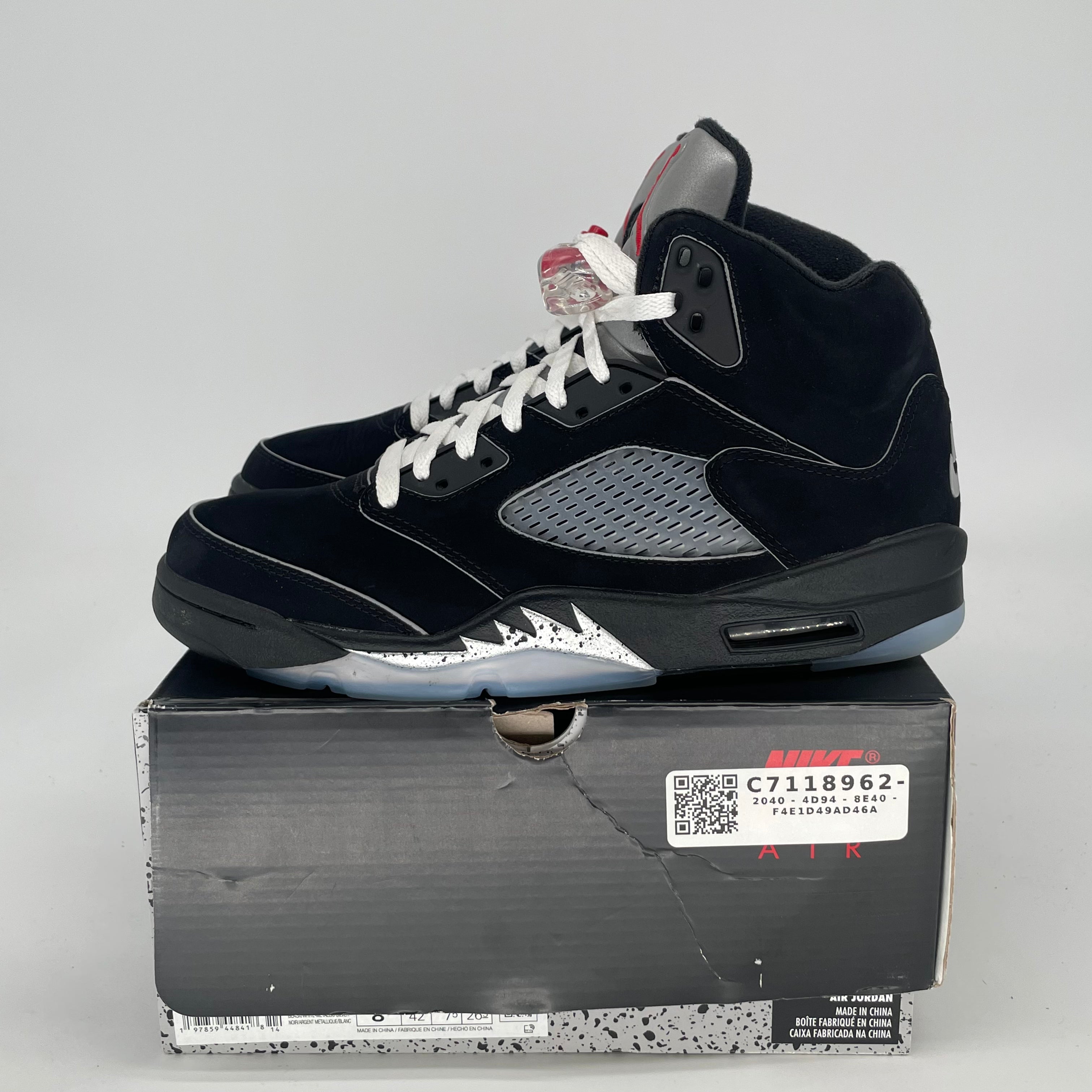 AIR JORDAN 5 BLACK METALLIC REIMAGINED HF3975-001 SIZE 8.5/10W
