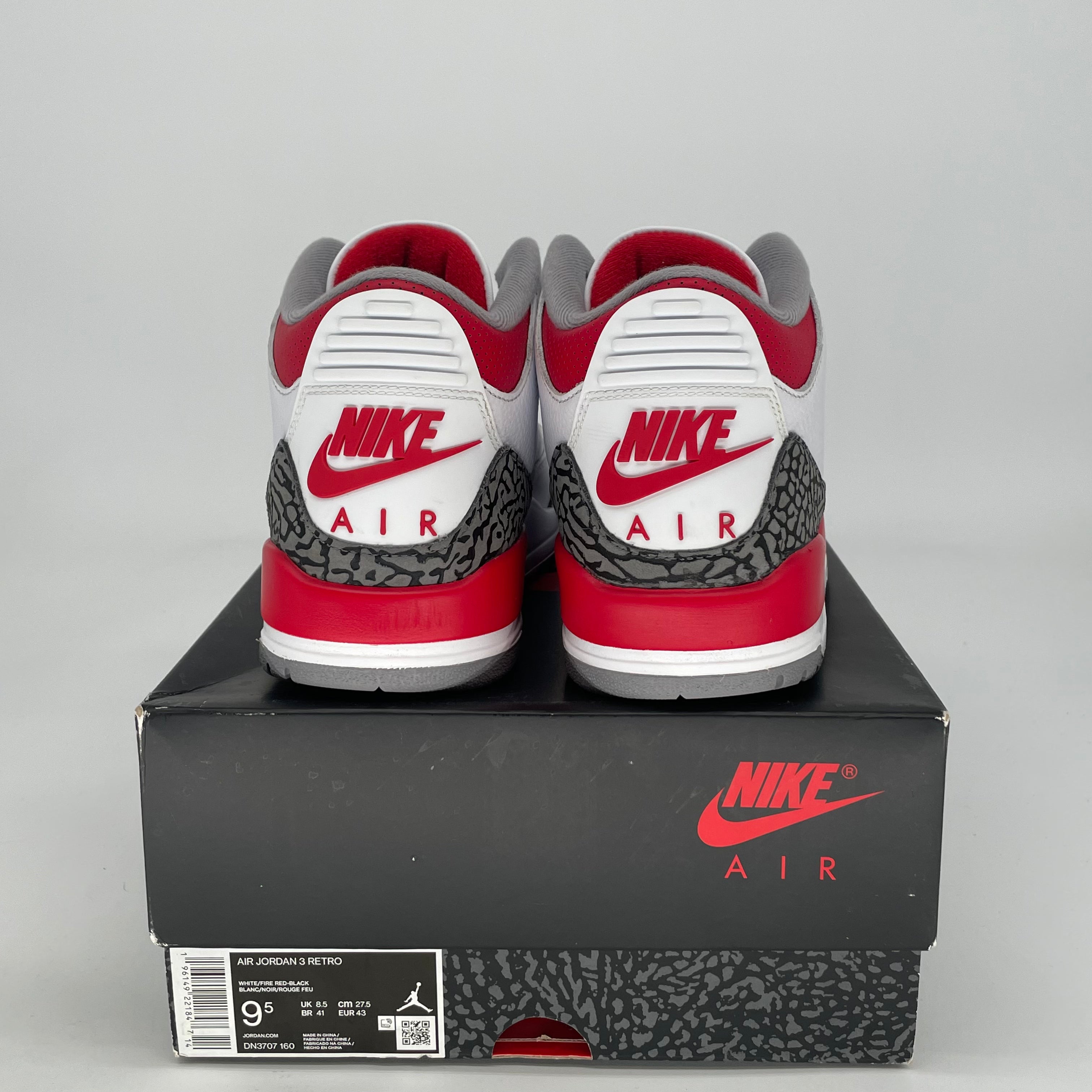 AIR JORDAN 3 FIRE RED DN3707-160 SIZE 9.5/11W
