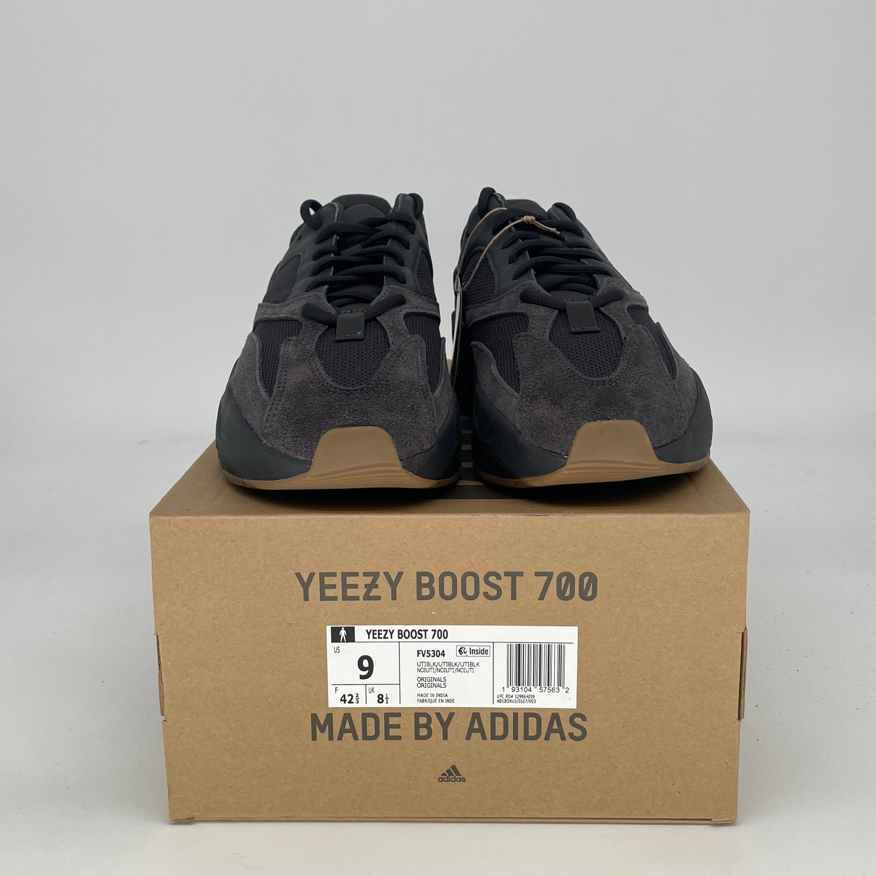 ADIDAS YEEZY 700 UTILITY BLACK FV5304 SIZE 9/10.5W