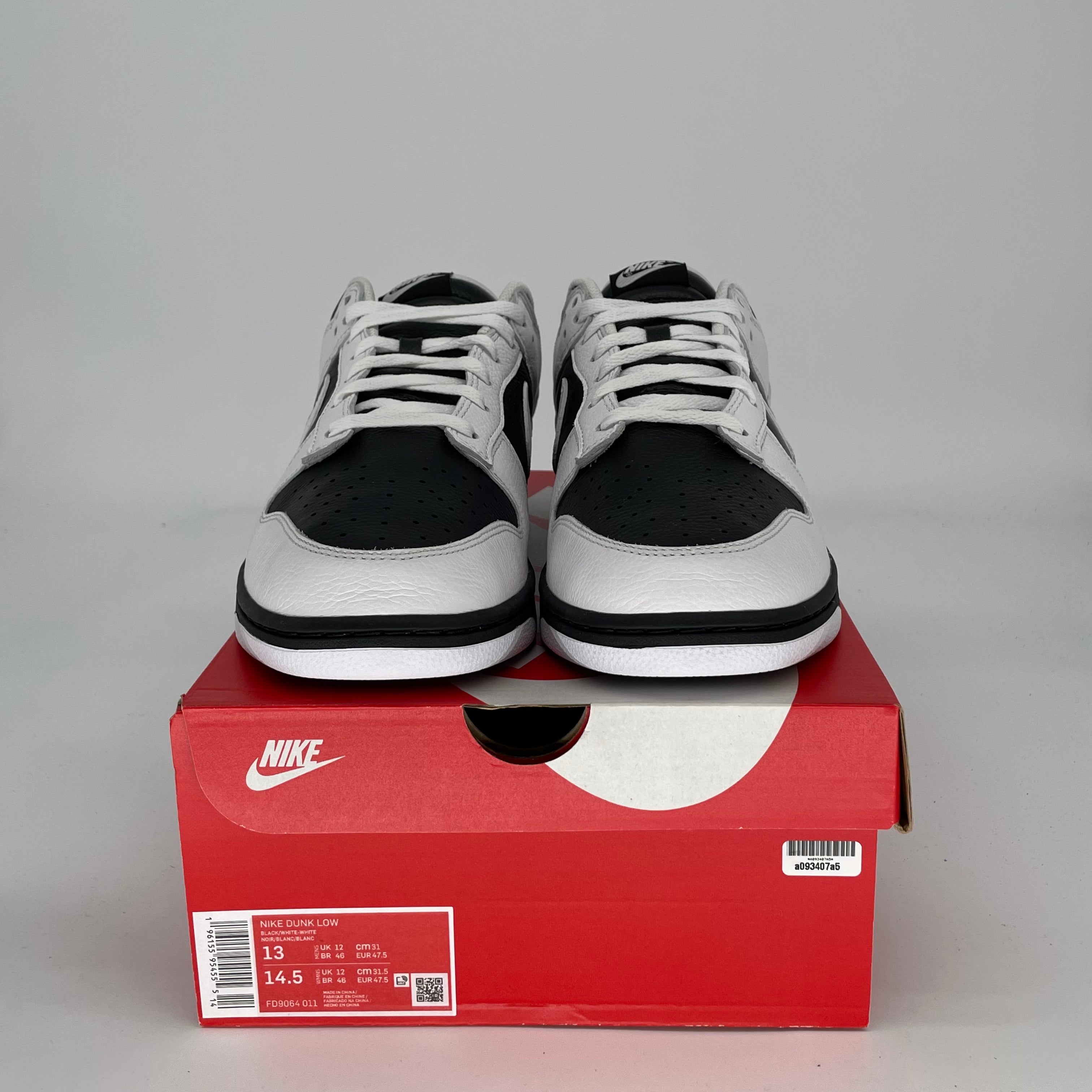 NIKE DUNK LOW REVERSE PANDA SIZE 13/14.5W FD9064-011
