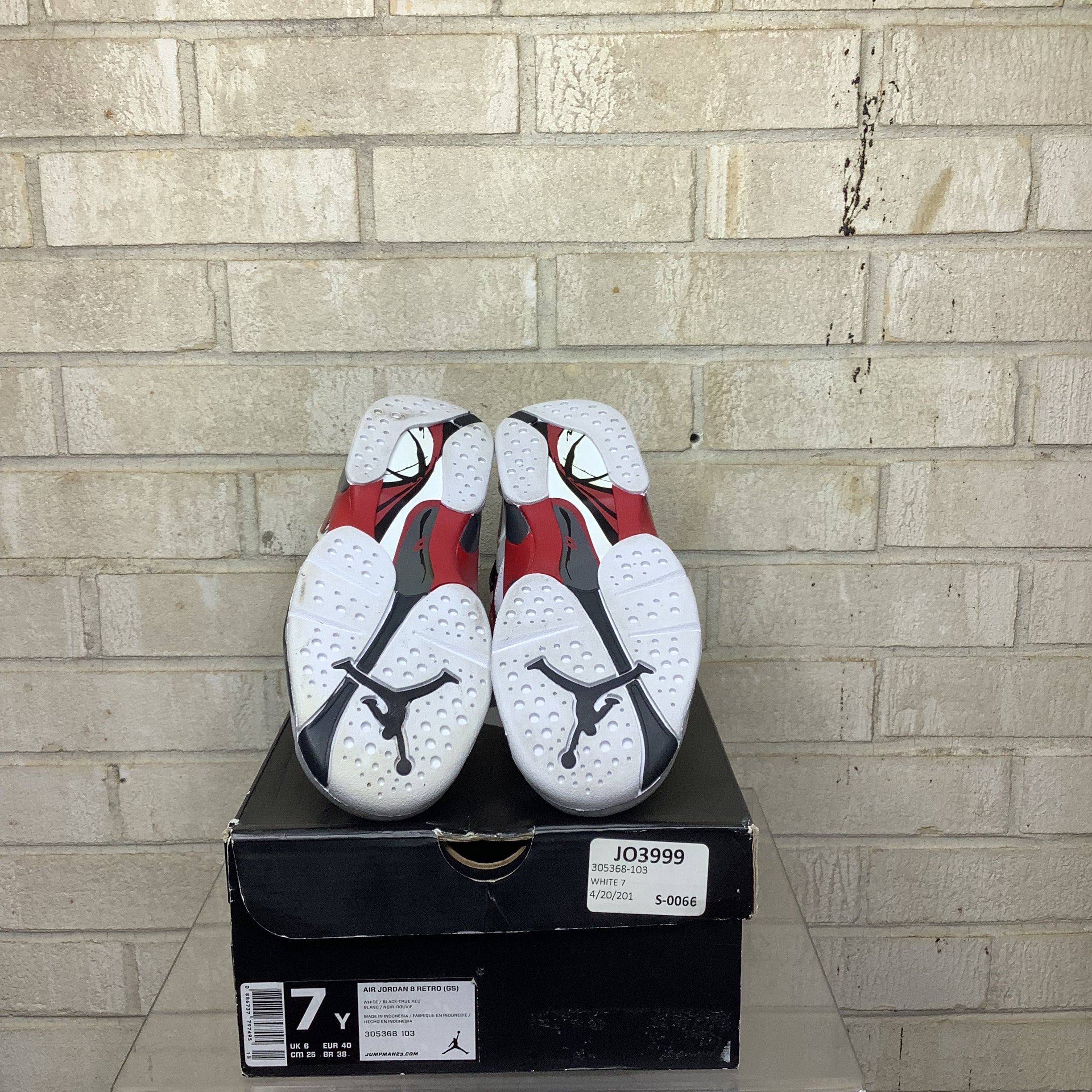 AIR JORDAN 8 BUGS BUNNY SIZE 7Y 305368-103