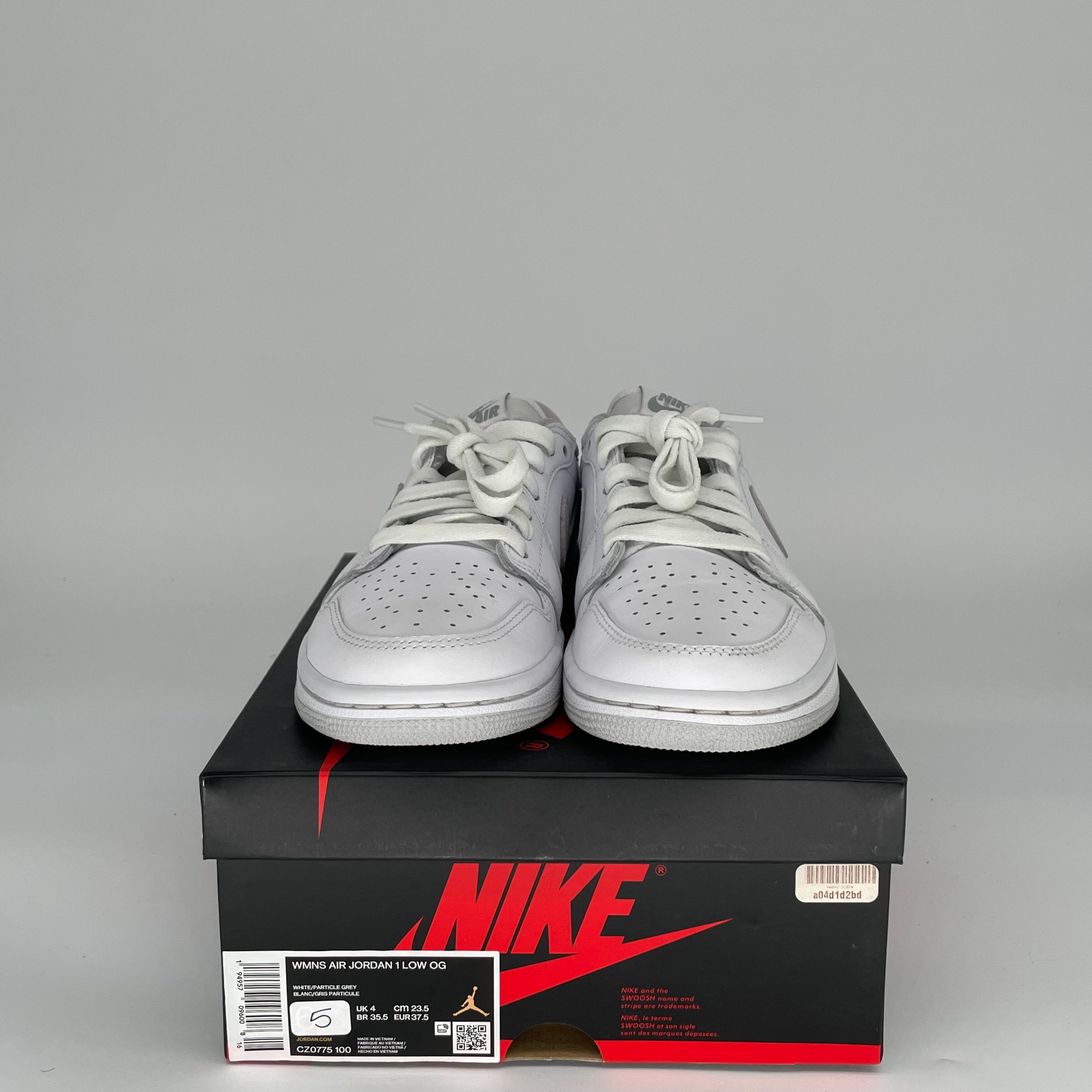 AIR JORDAN 1 LOW NEUTRAL GREY W SIZE 5 CZ0775-100