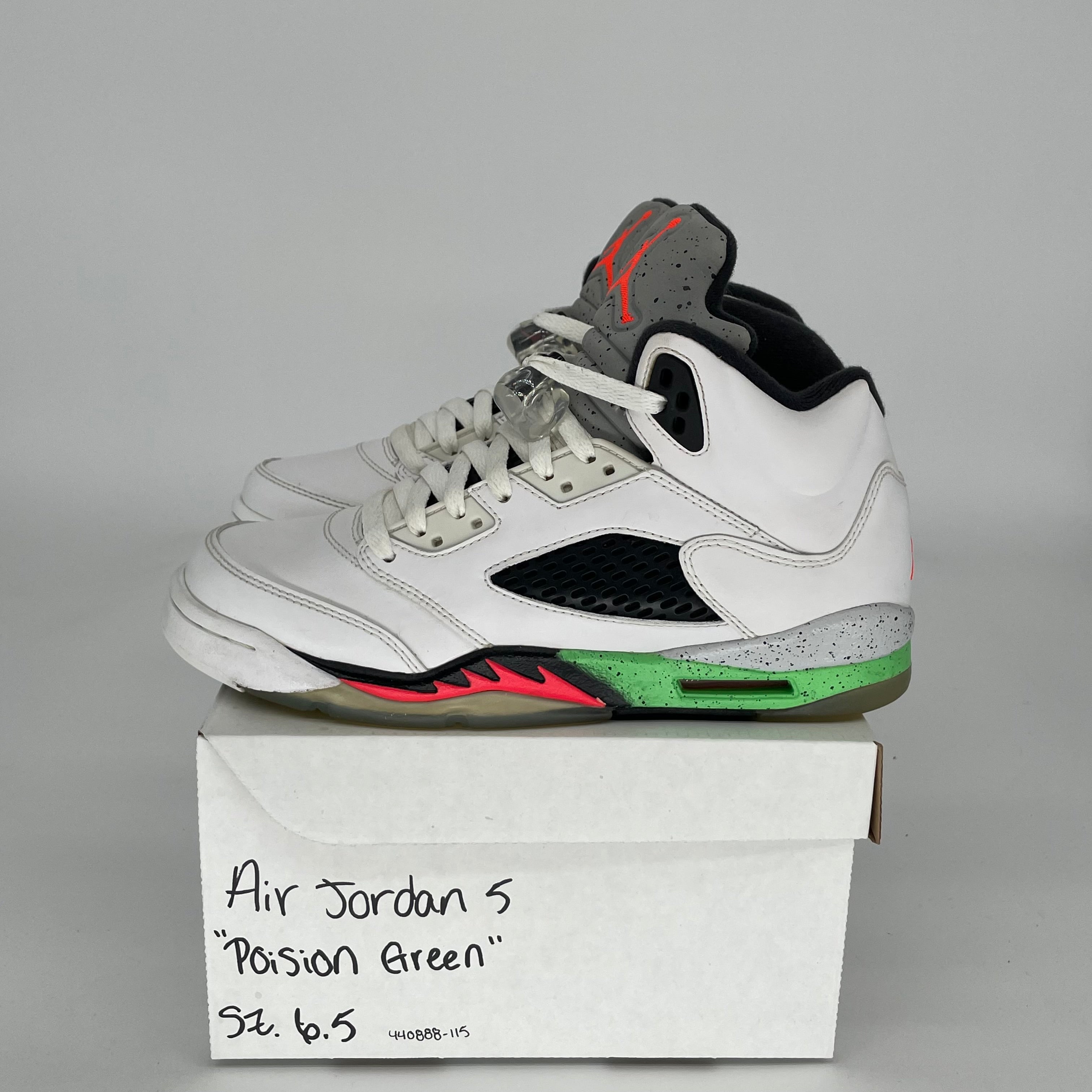 AIR JORDAN 5 POISON GREEN SIZE 6.5Y 440888-115