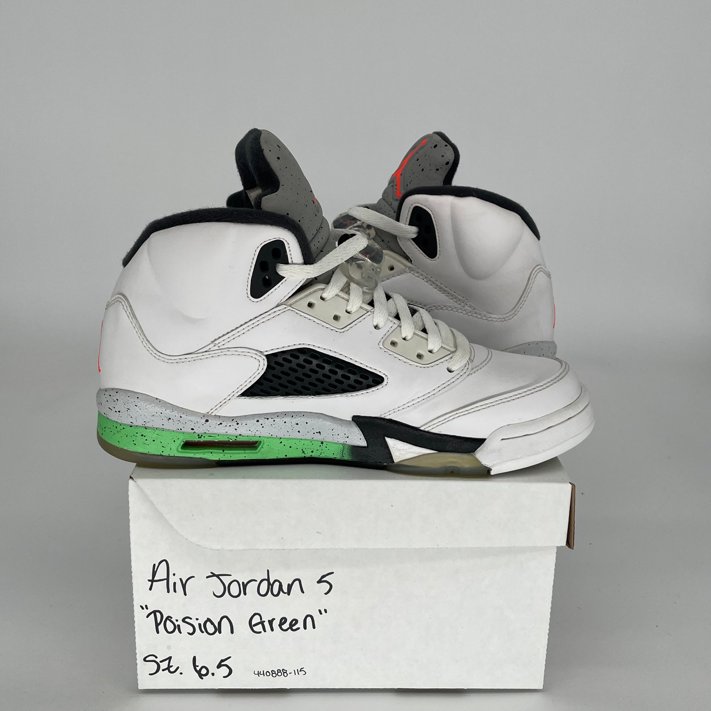 AIR JORDAN 5 POISON GREEN SIZE 6.5Y 440888-115