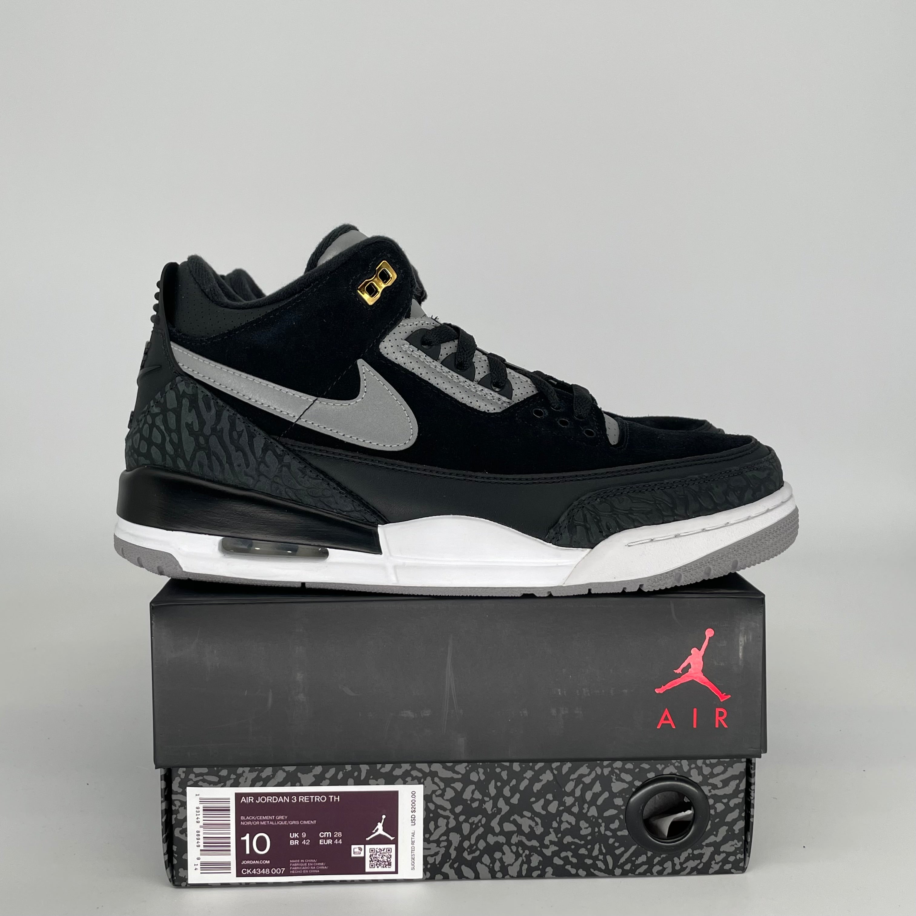 AIR JORDAN 3 TINKER BLACK CEMENT GOLD SIZE 10 CK4348-007