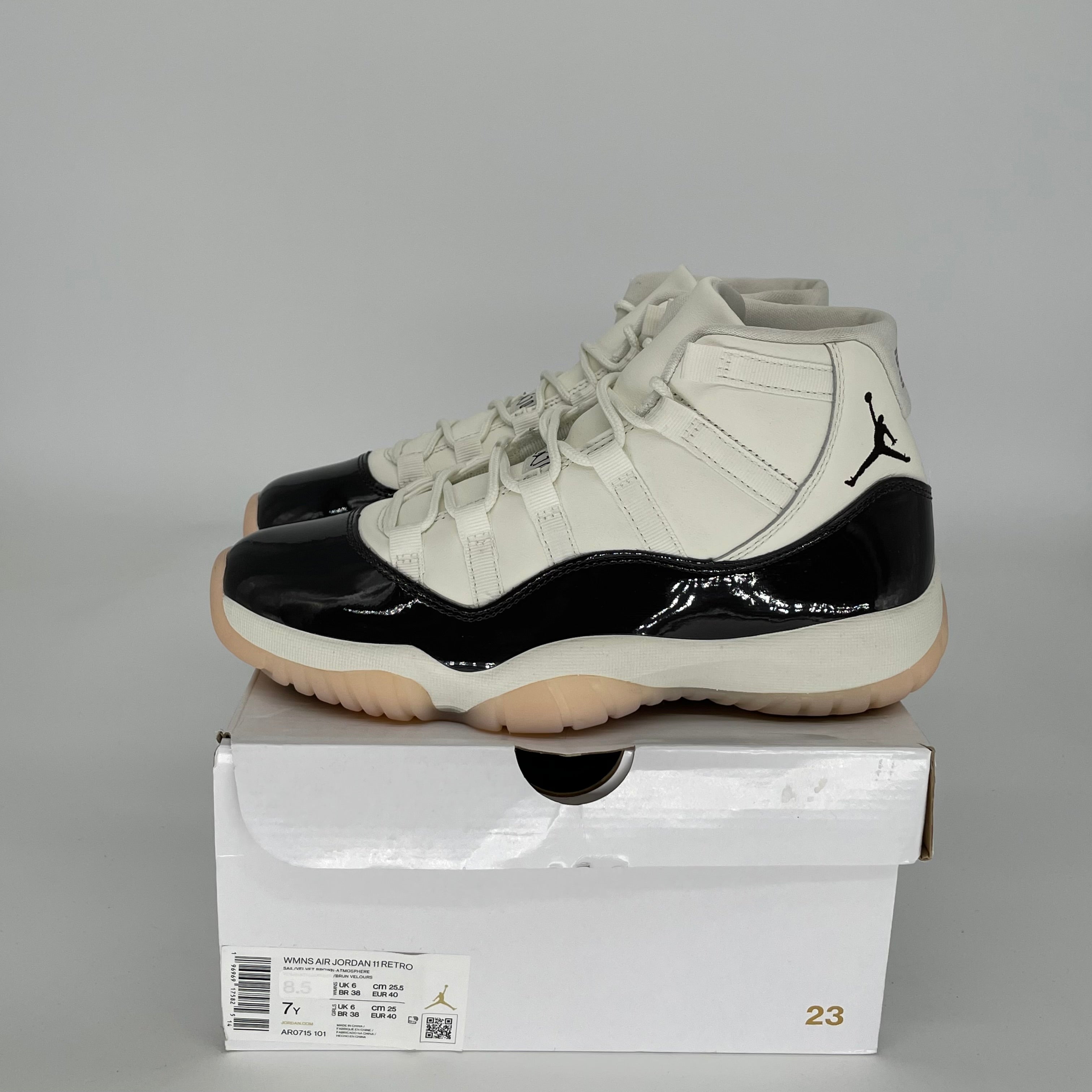 AIR JORDAN 11 NEAPOLITAN W SIZE 7/8.5W AR0715-101