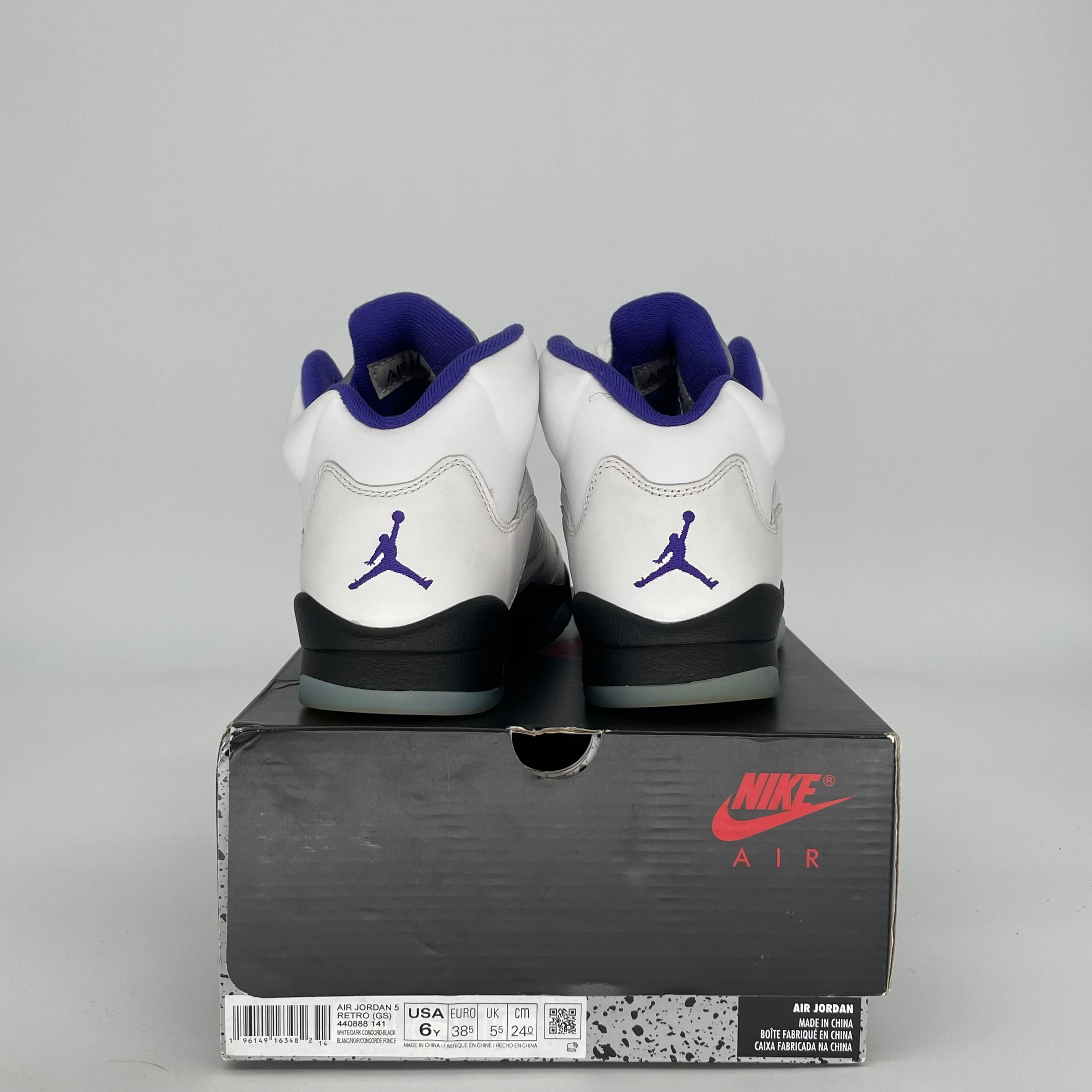 AIR JORDAN 5 DARK CONCORD SIZE 6Y 440888-141