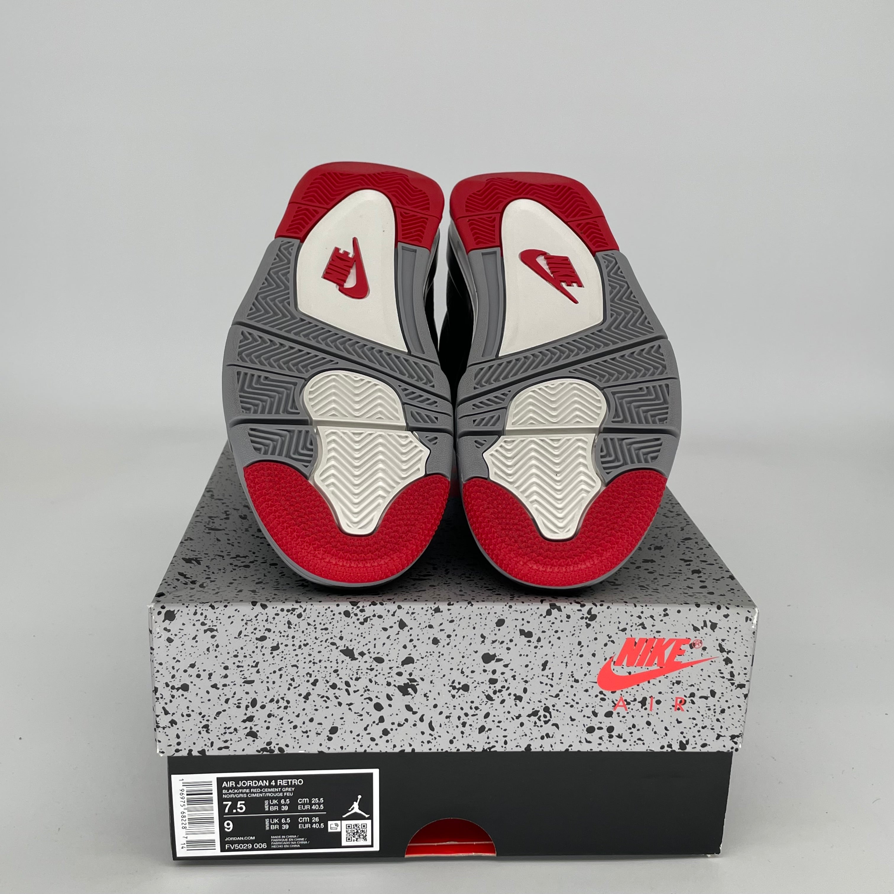 AIR JORDAN 4 BRED REIMAGINED SIZE 7.5 FV5029-006