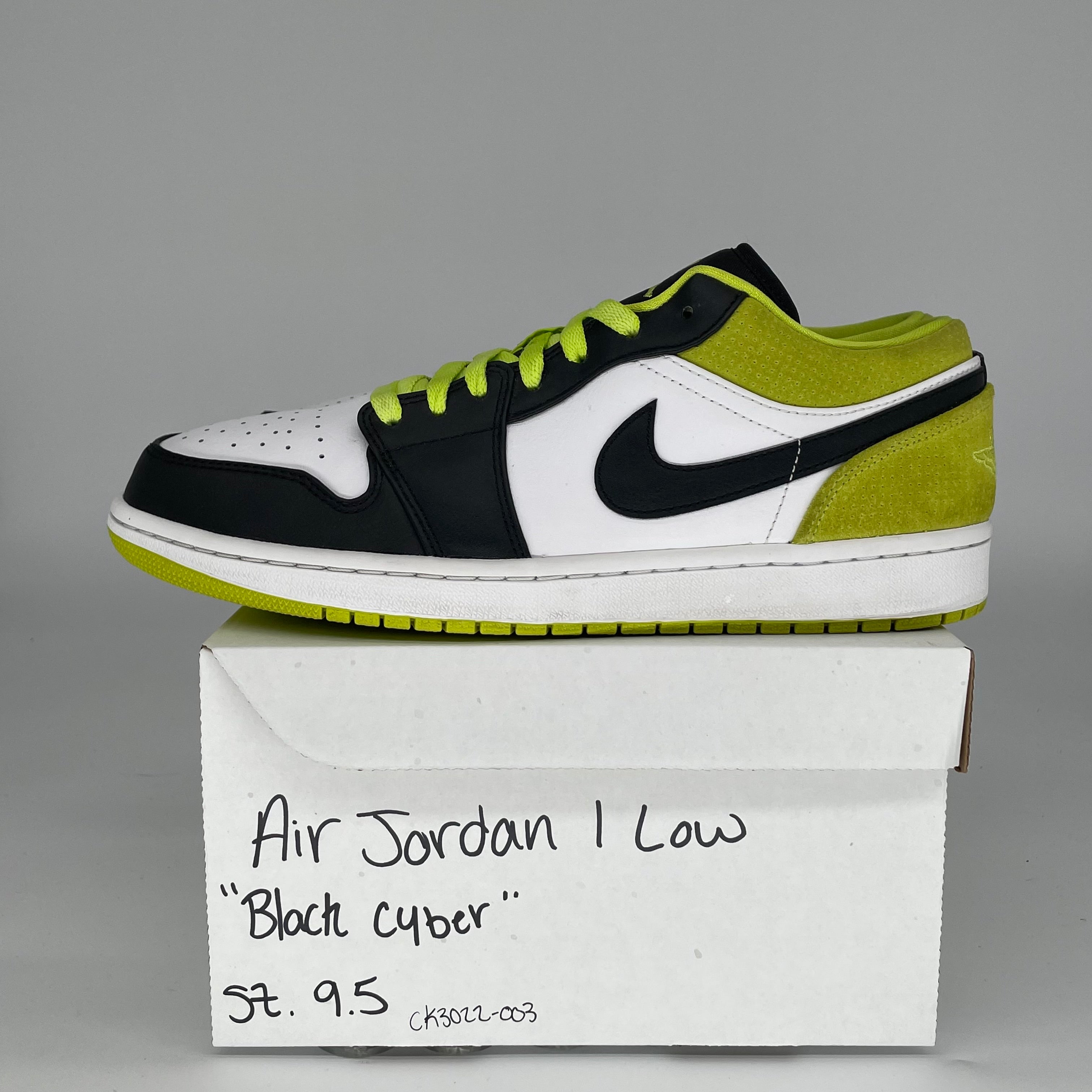 AIR JORDAN 1 LOW BLACK CYBER SIZE 9.5 CK3022-003