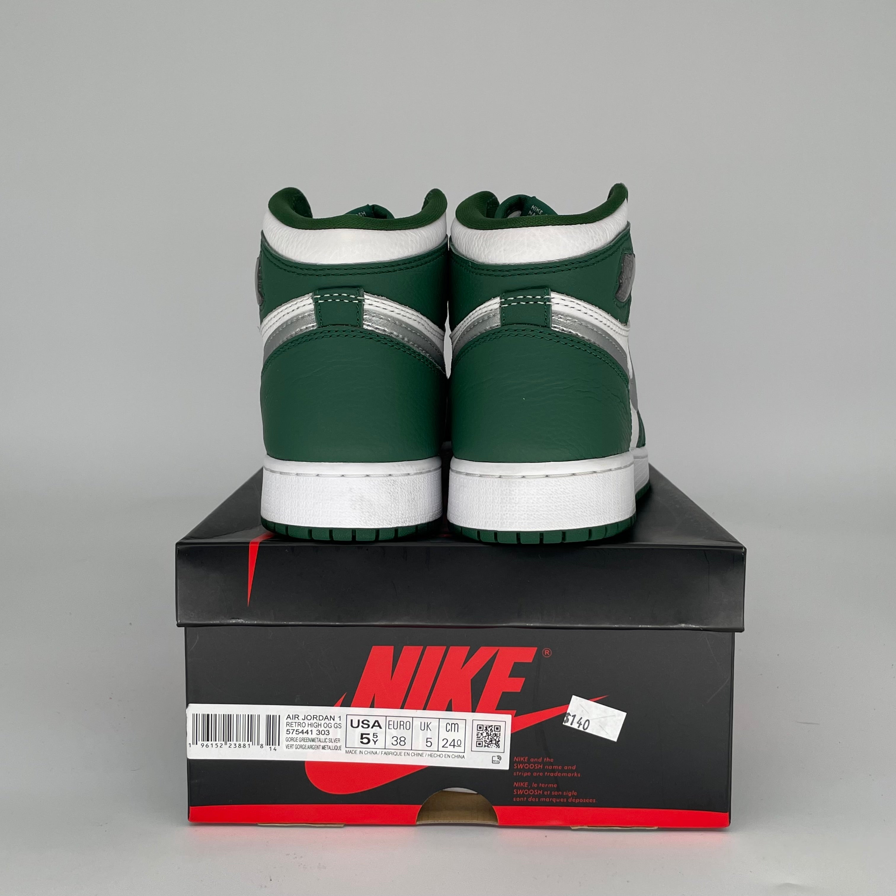 AIR JORDAN 1 GORGE GREEN SIZE 5.5Y 575441-303