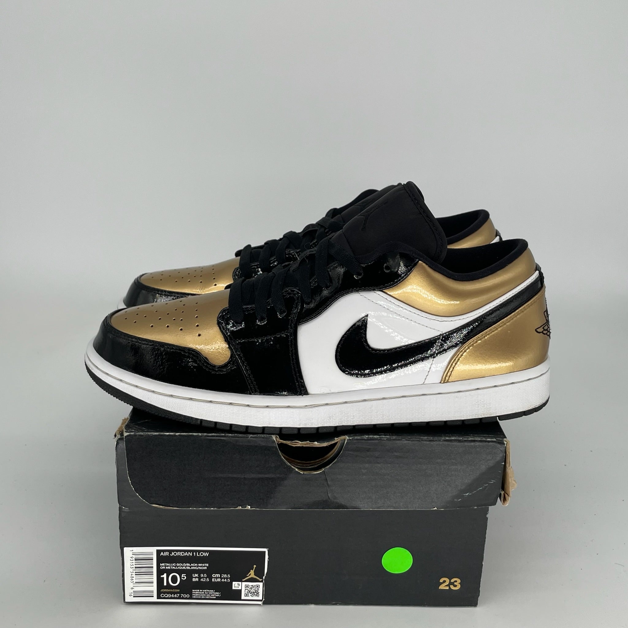 AIR JORDAN 1 LOW GOLD TOE SIZE 10.5 CQ9447-700