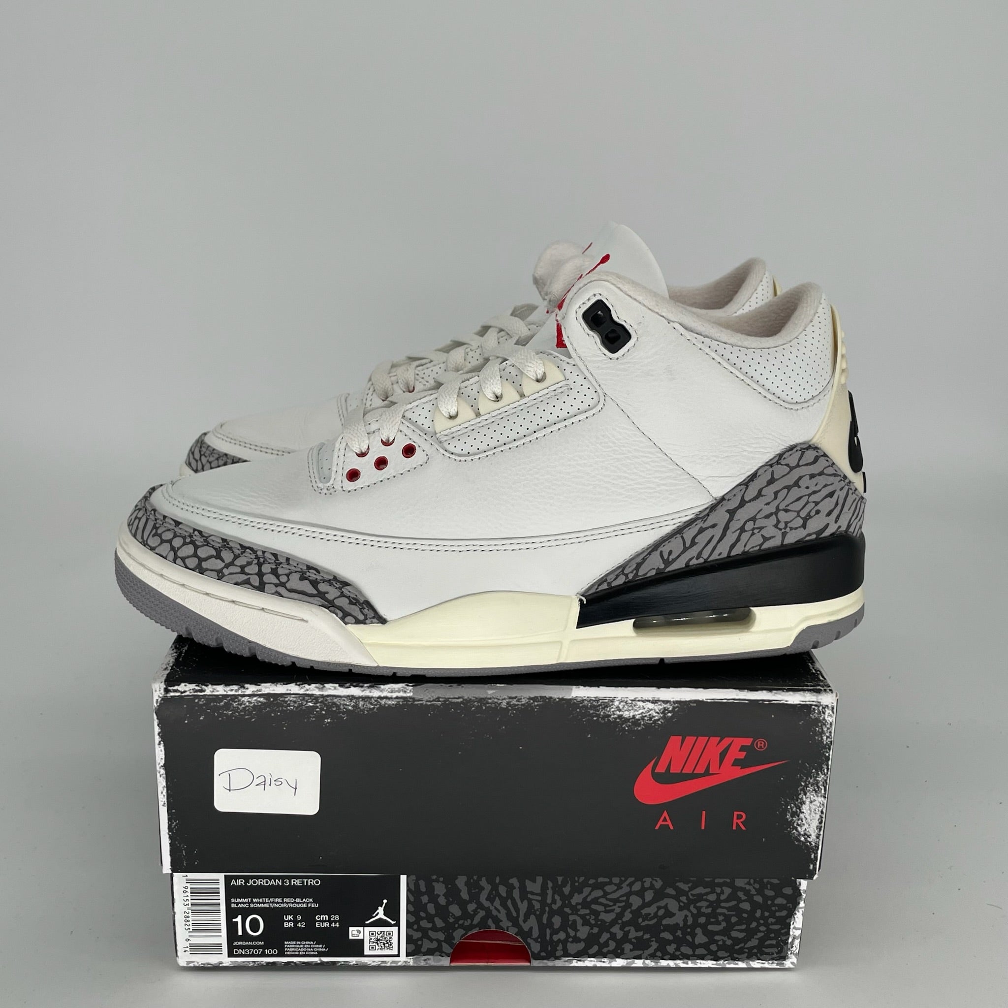 AIR JORDAN 3 WHITE CEMENT REIMAGINED SIZE 10 DN3707-100