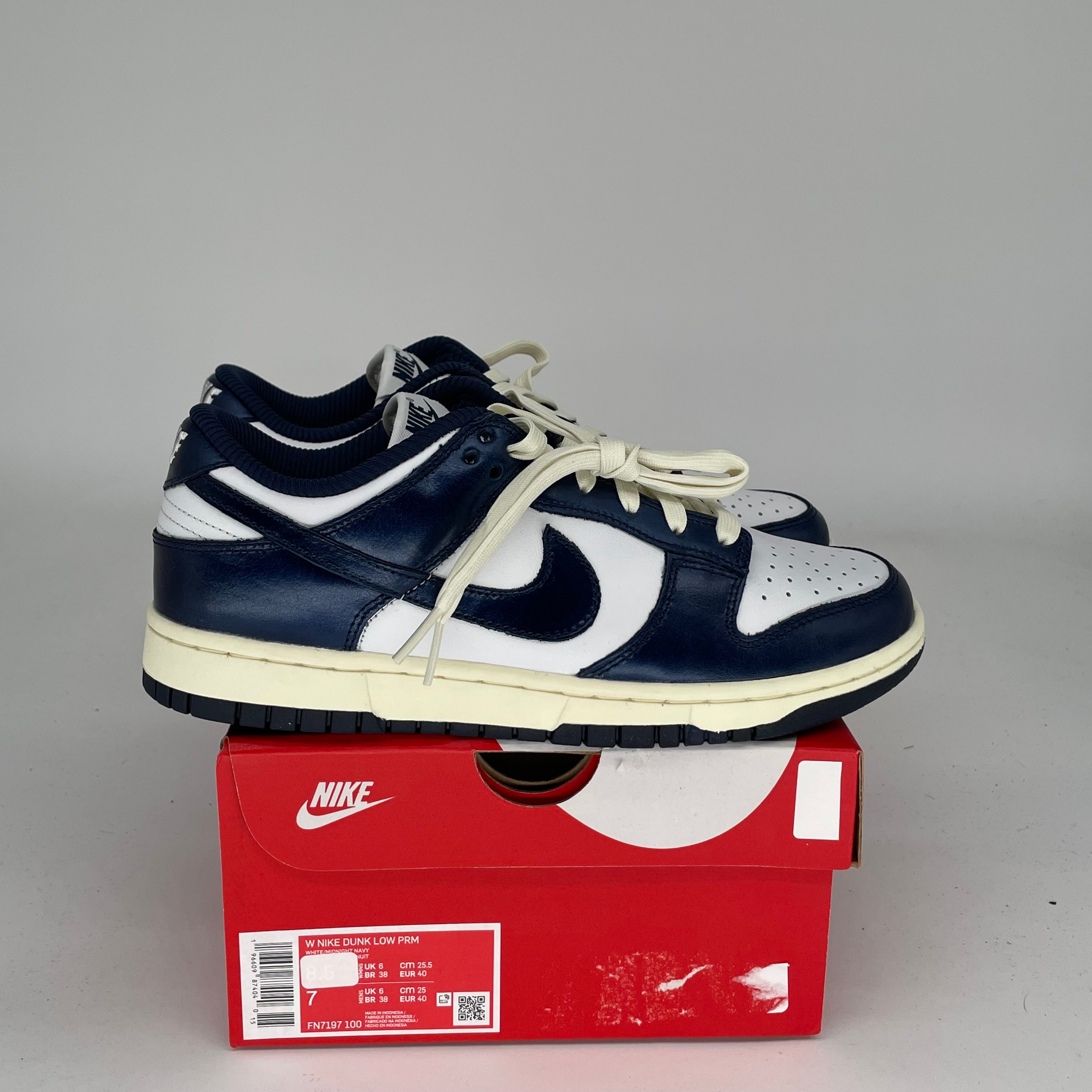 NIKE DUNK LOW VINTAGE NAVY W SIZE 7/8.5W FN7197-100