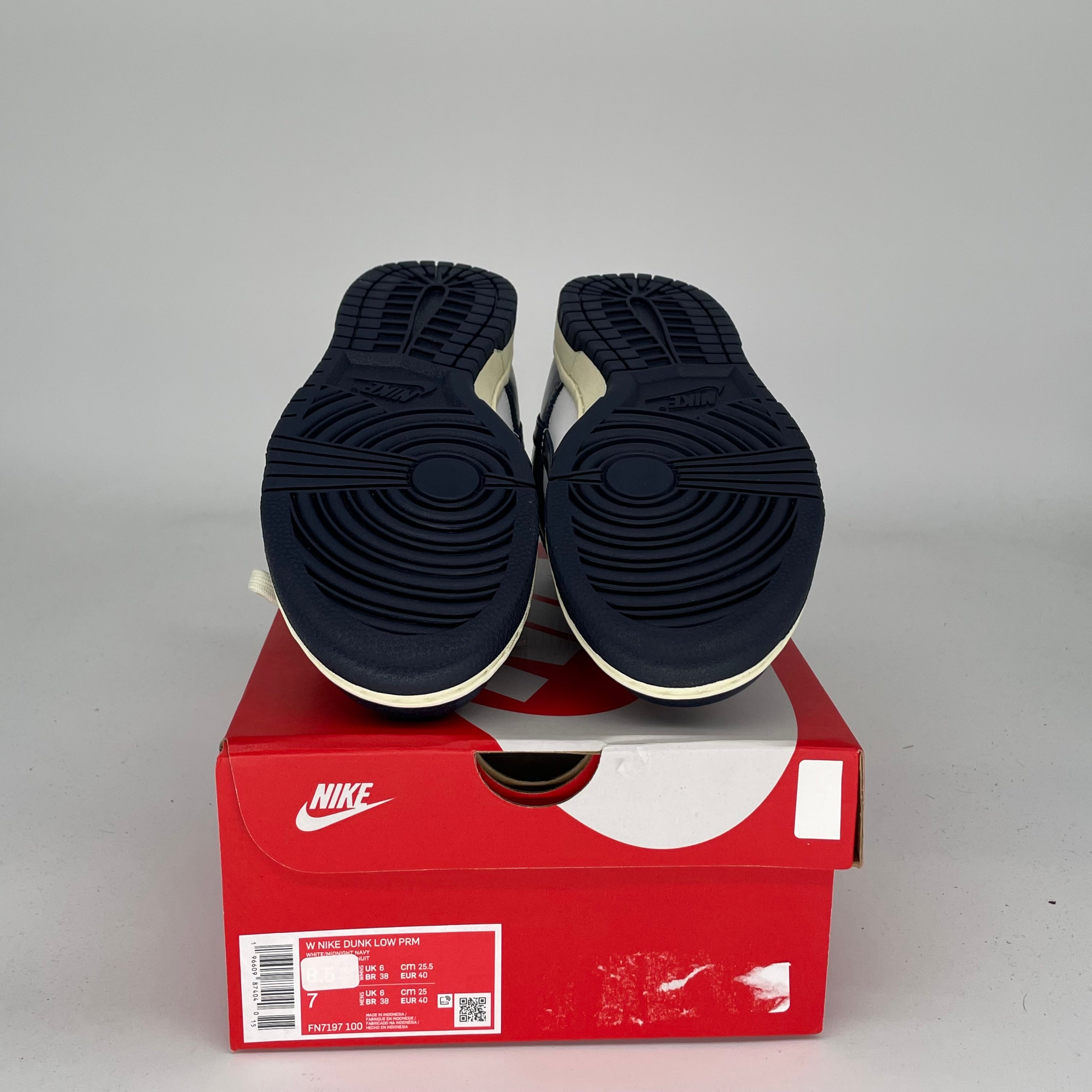 NIKE DUNK LOW VINTAGE NAVY W SIZE 7/8.5W FN7197-100
