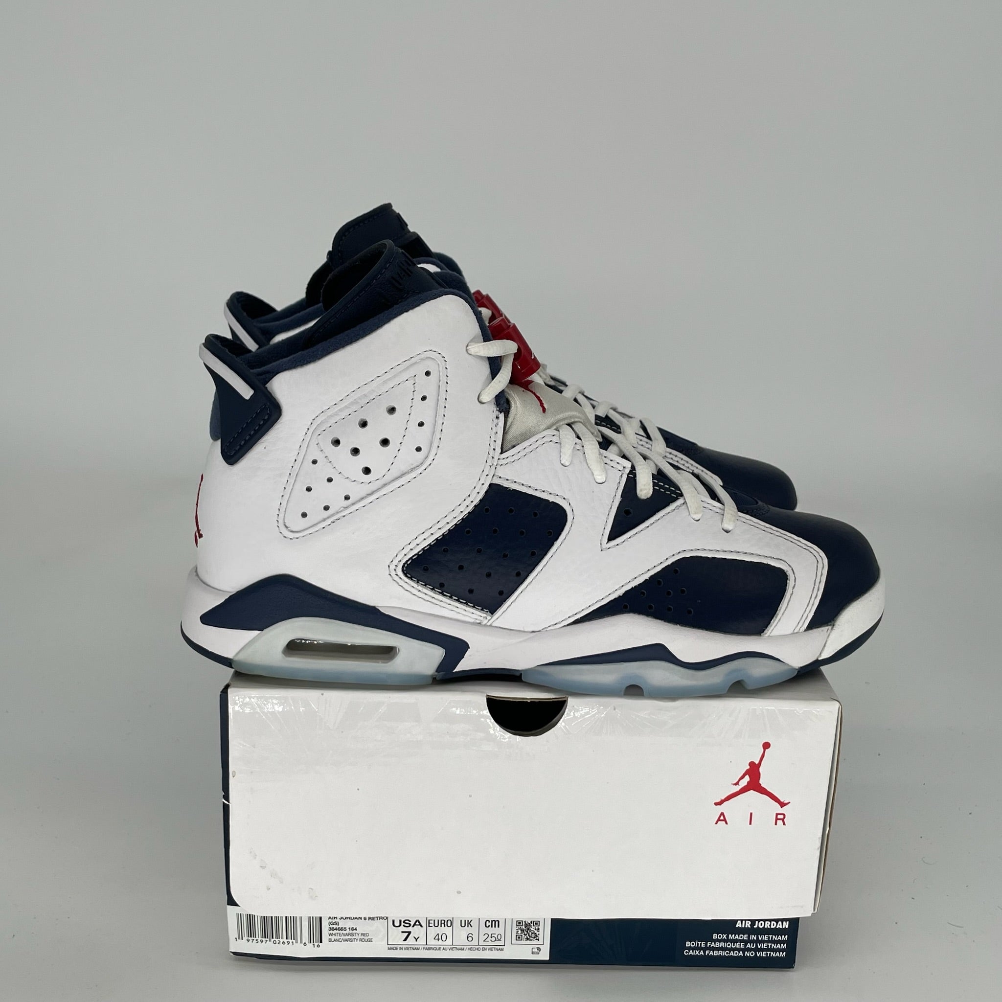 AIR JORDAN 6 OLYMPIC SIZE 7Y 384665-164