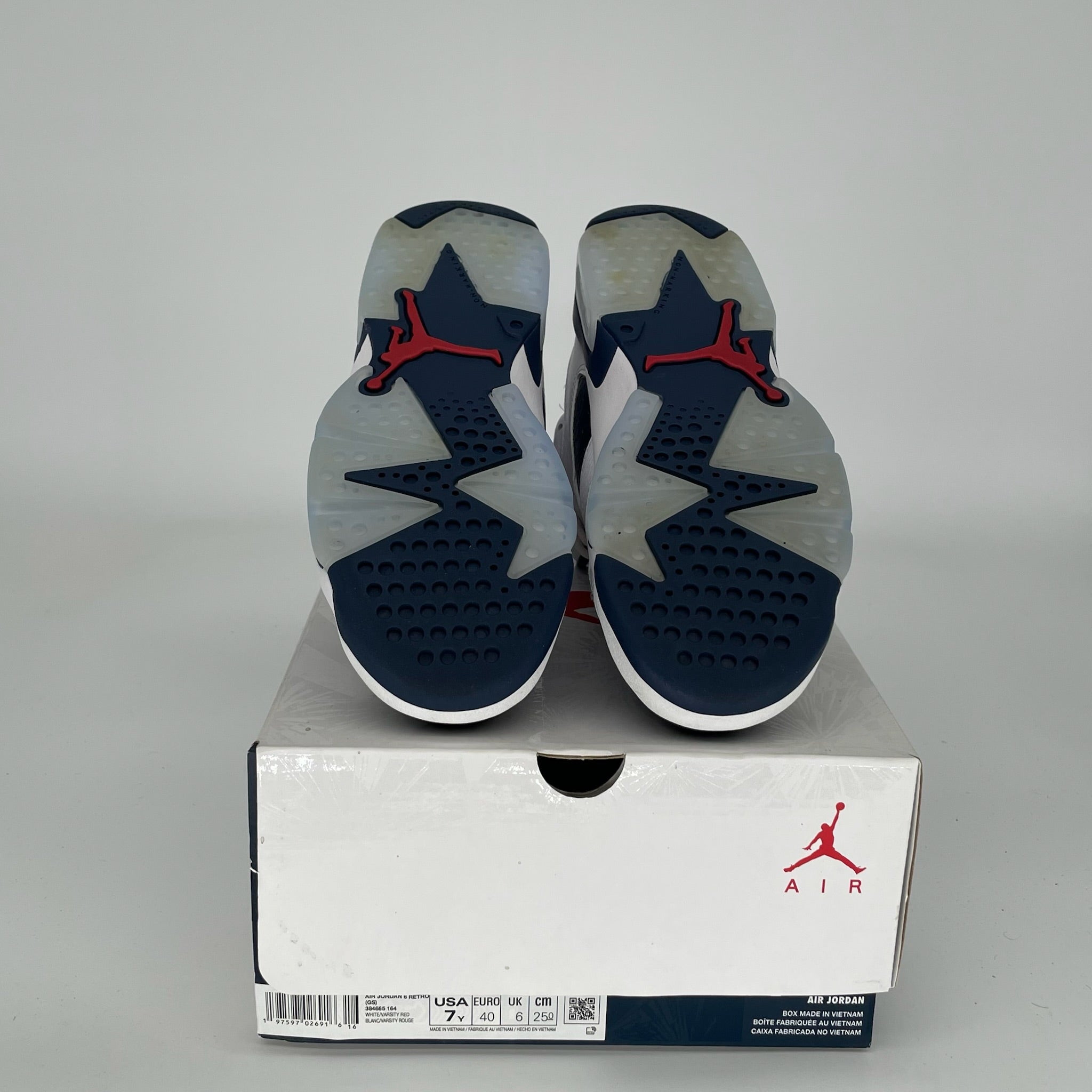 AIR JORDAN 6 OLYMPIC SIZE 7Y 384665-164