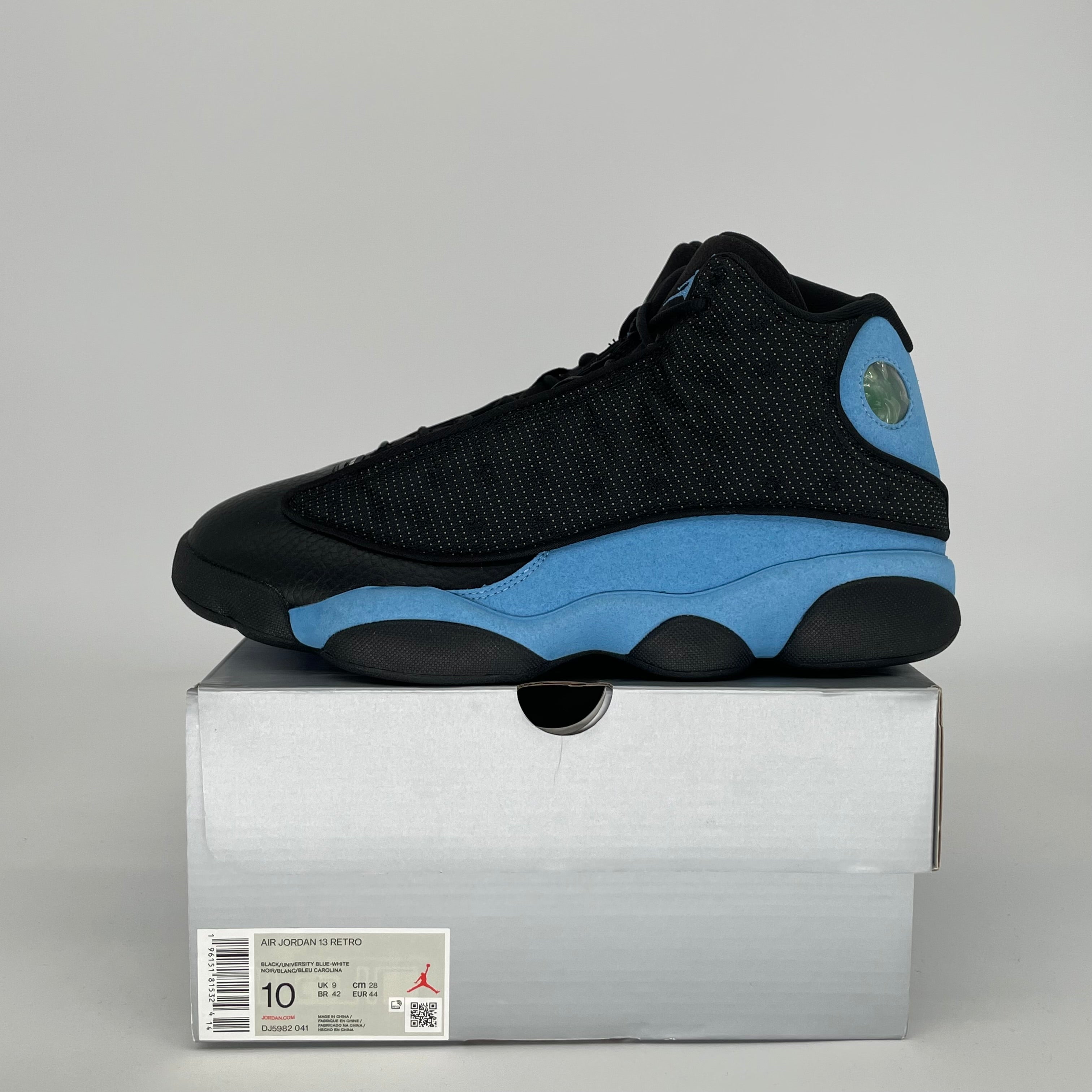 AIR JORDAN 13 UNIVERSITY BLUE BLACK SIZE 10 DJ5982-041