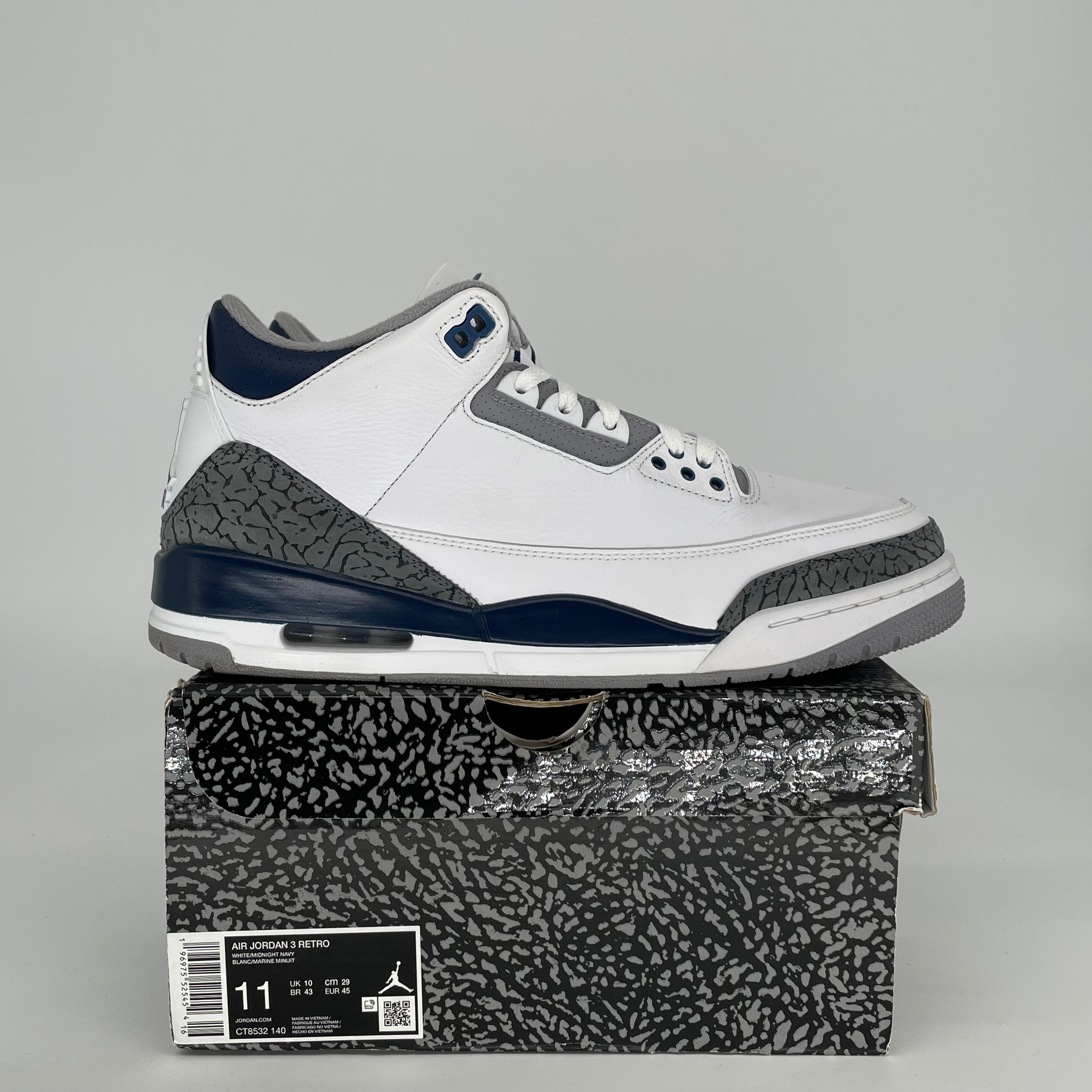 AIR JORDAN 3 MIDNIGHT NAVY SIZE 11 CT8532-140