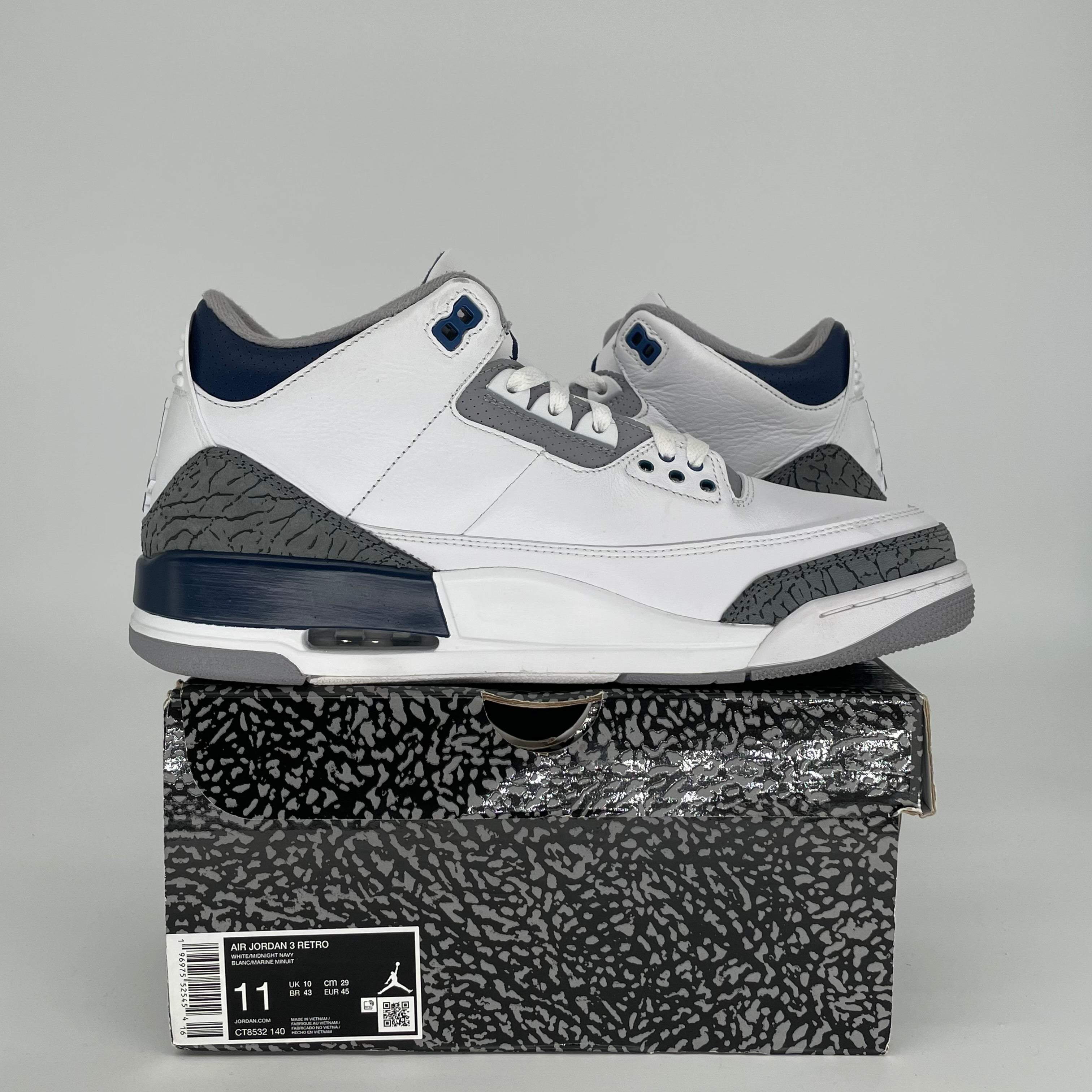 AIR JORDAN 3 MIDNIGHT NAVY SIZE 11 CT8532-140