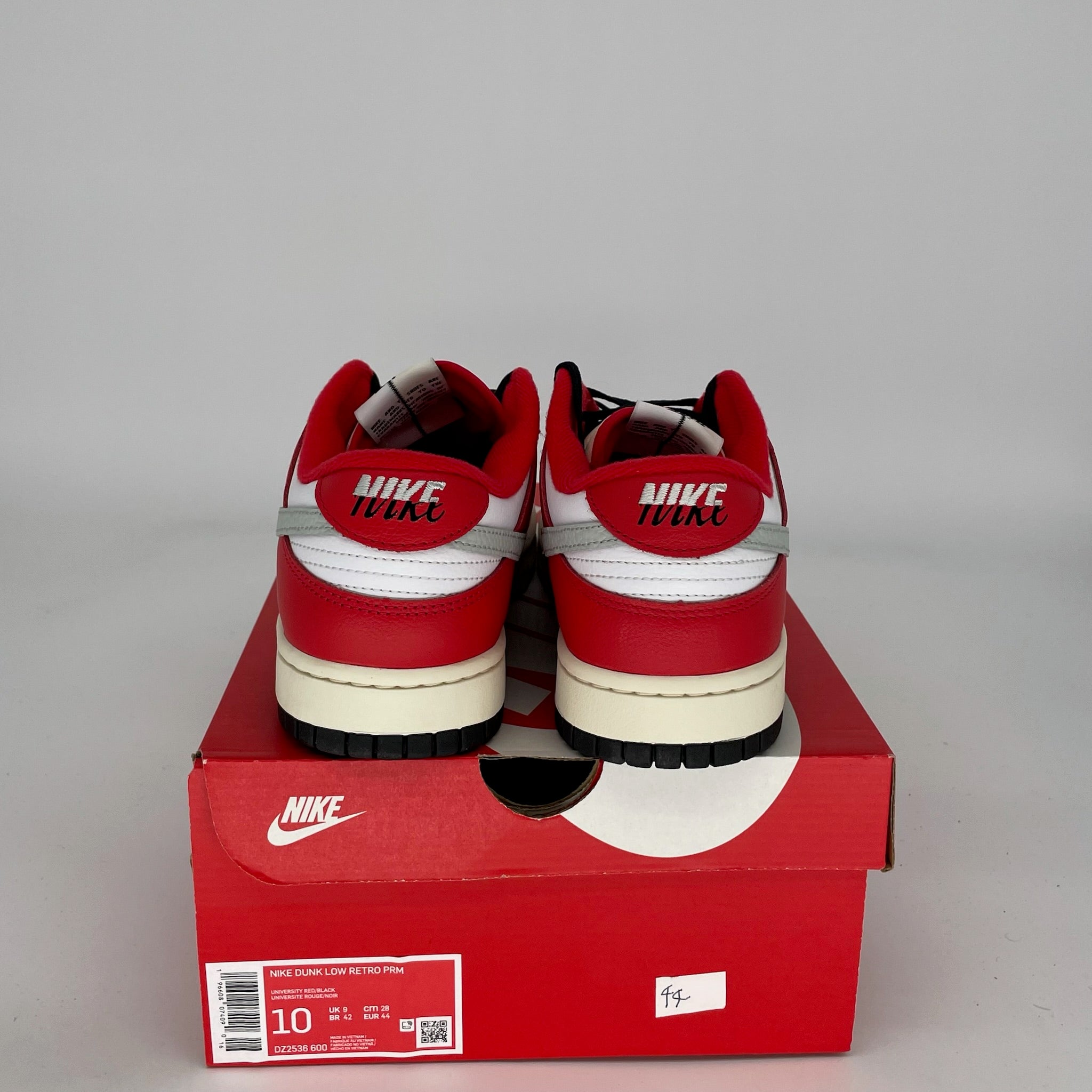 NIKE DUNK LOW CHICAGO SPLIT SIZE 10 DZ2536-600