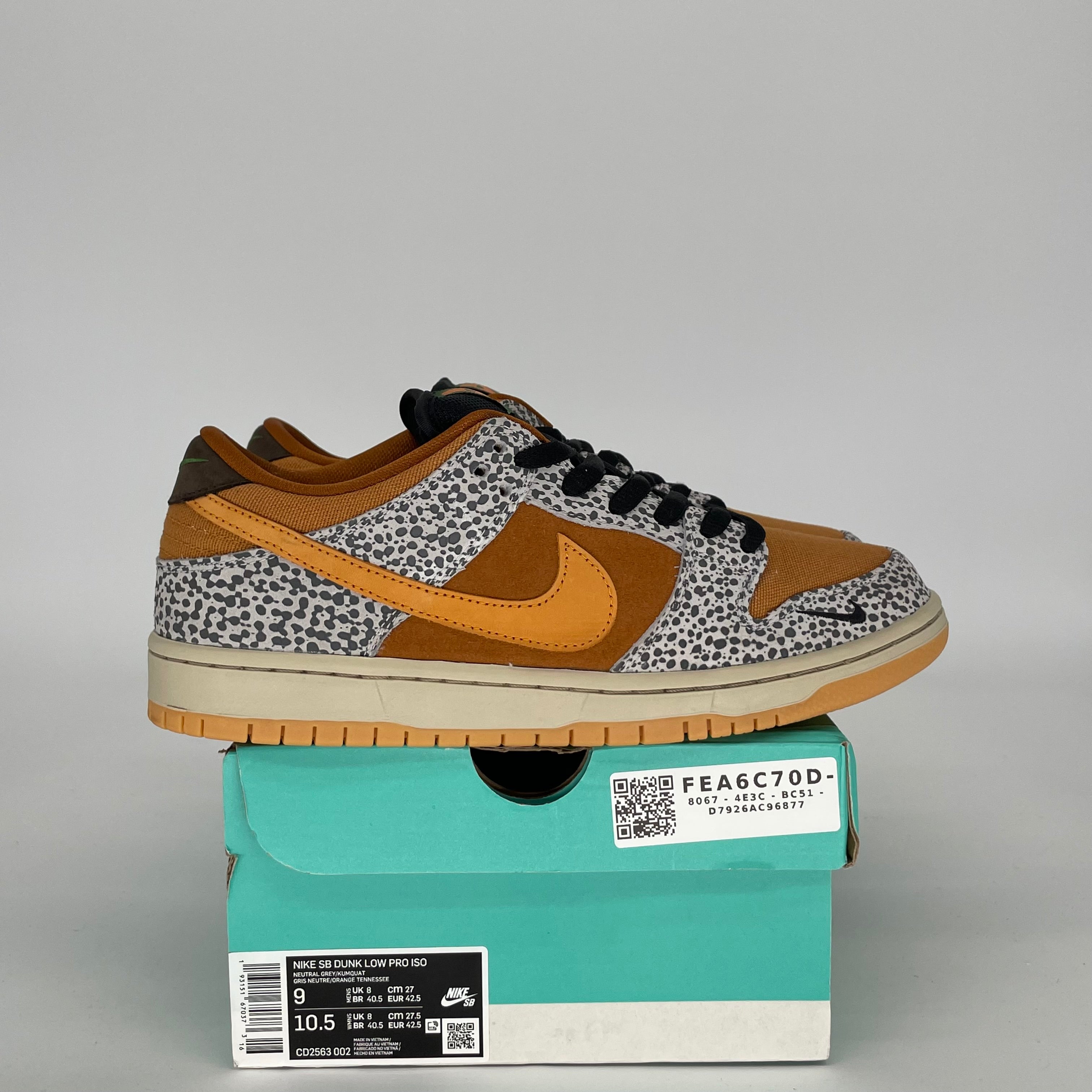 NIKE SB DUNK LOW SAFARI SIZE 9 CD2563-002